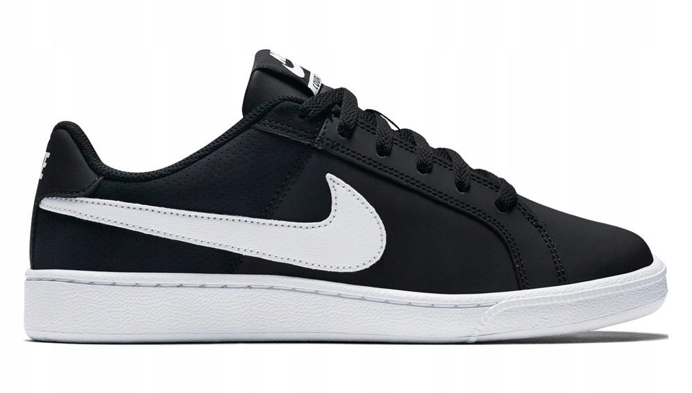 Sportovní obuv Nikecourt Royale 749867-010 velikost 37,5 černá