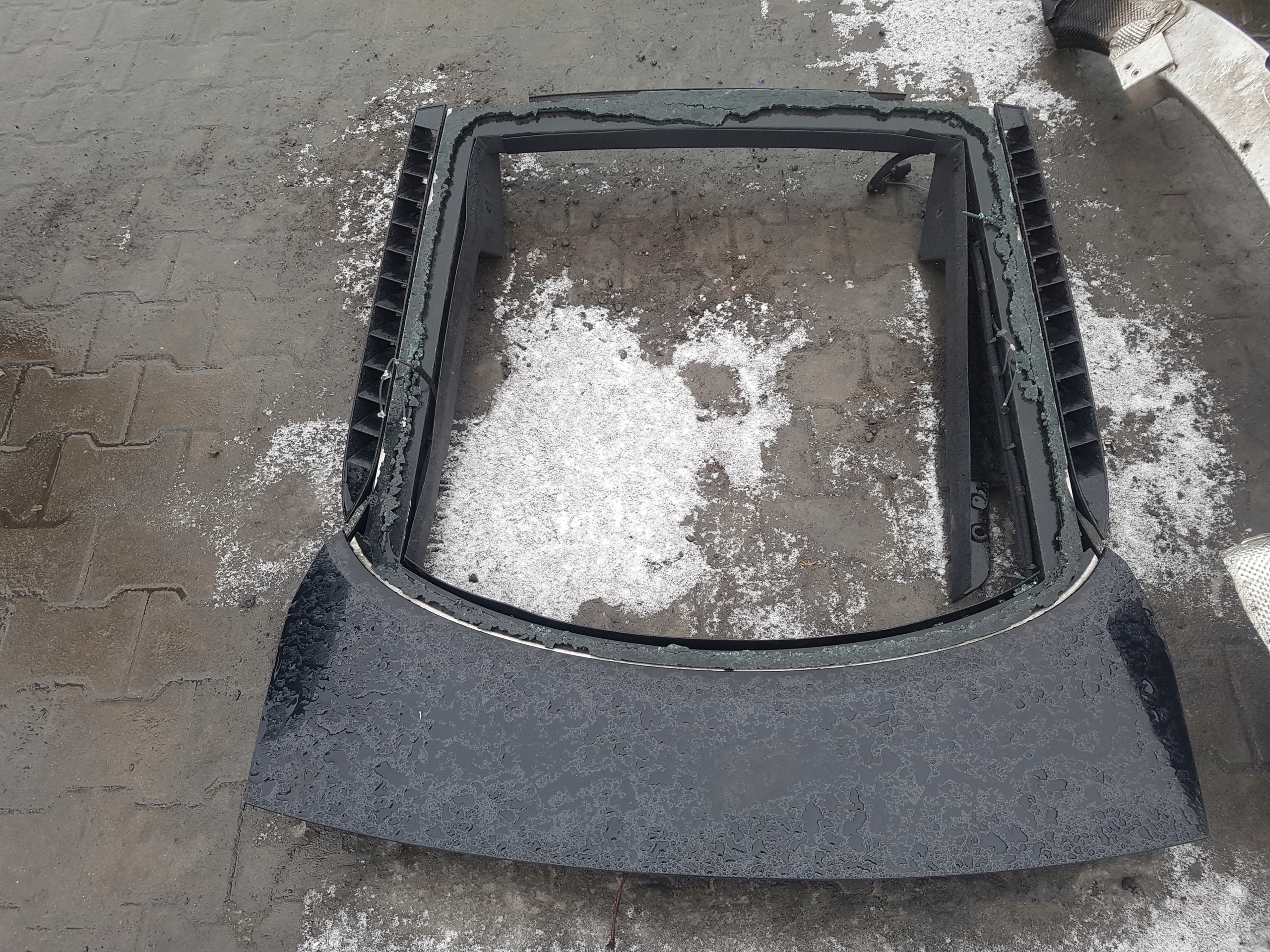 AUDI R8 420 06r- KLAPA BAGAŻNIKA TYŁ TYLNA