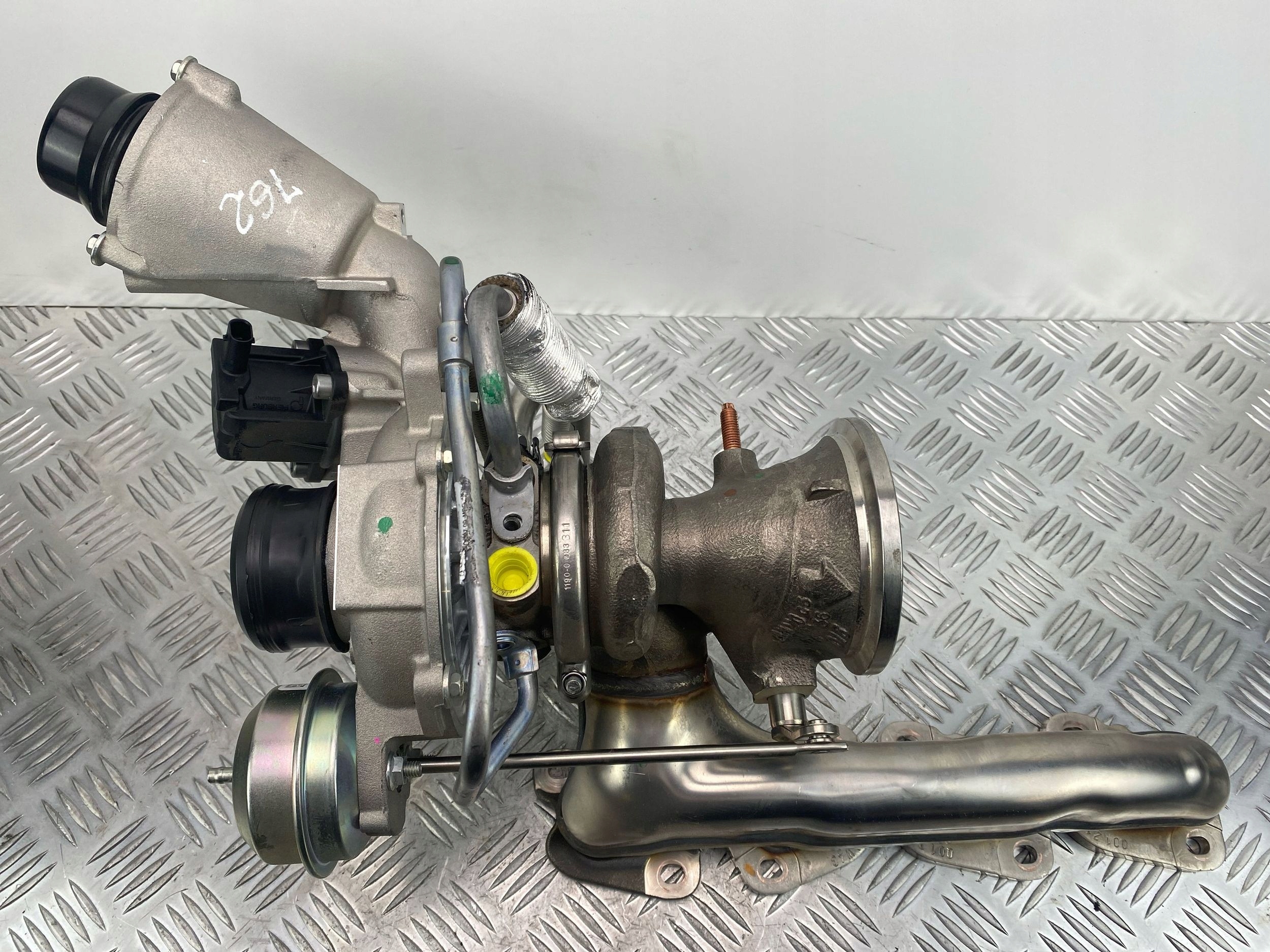Mercedes E300 W213 2.0 Turbo A2740906080 nova original