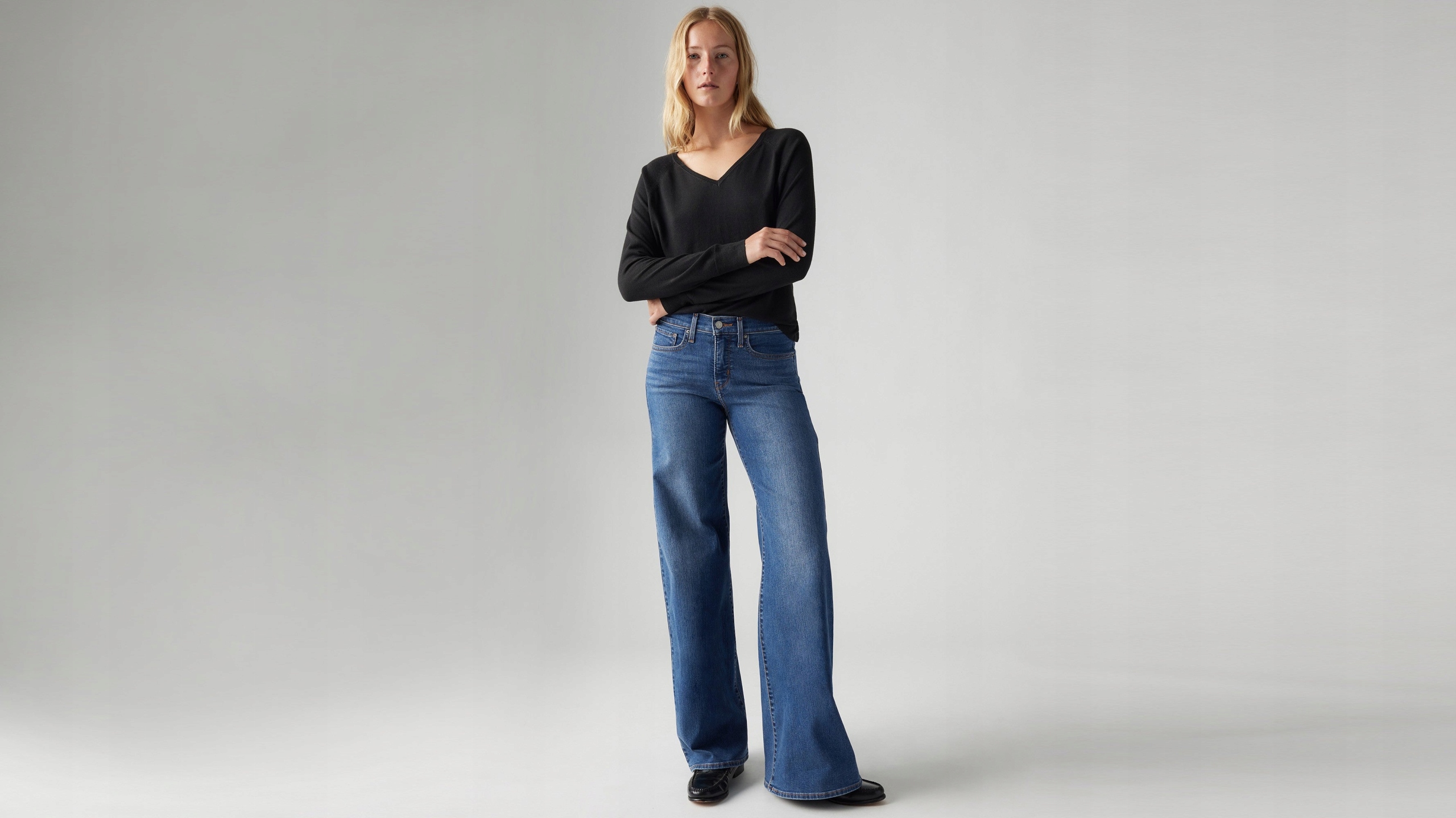 Levis Zvony Džíny Vysoký Pas Tmavě Modré S Oděrkami 28/30 6EA