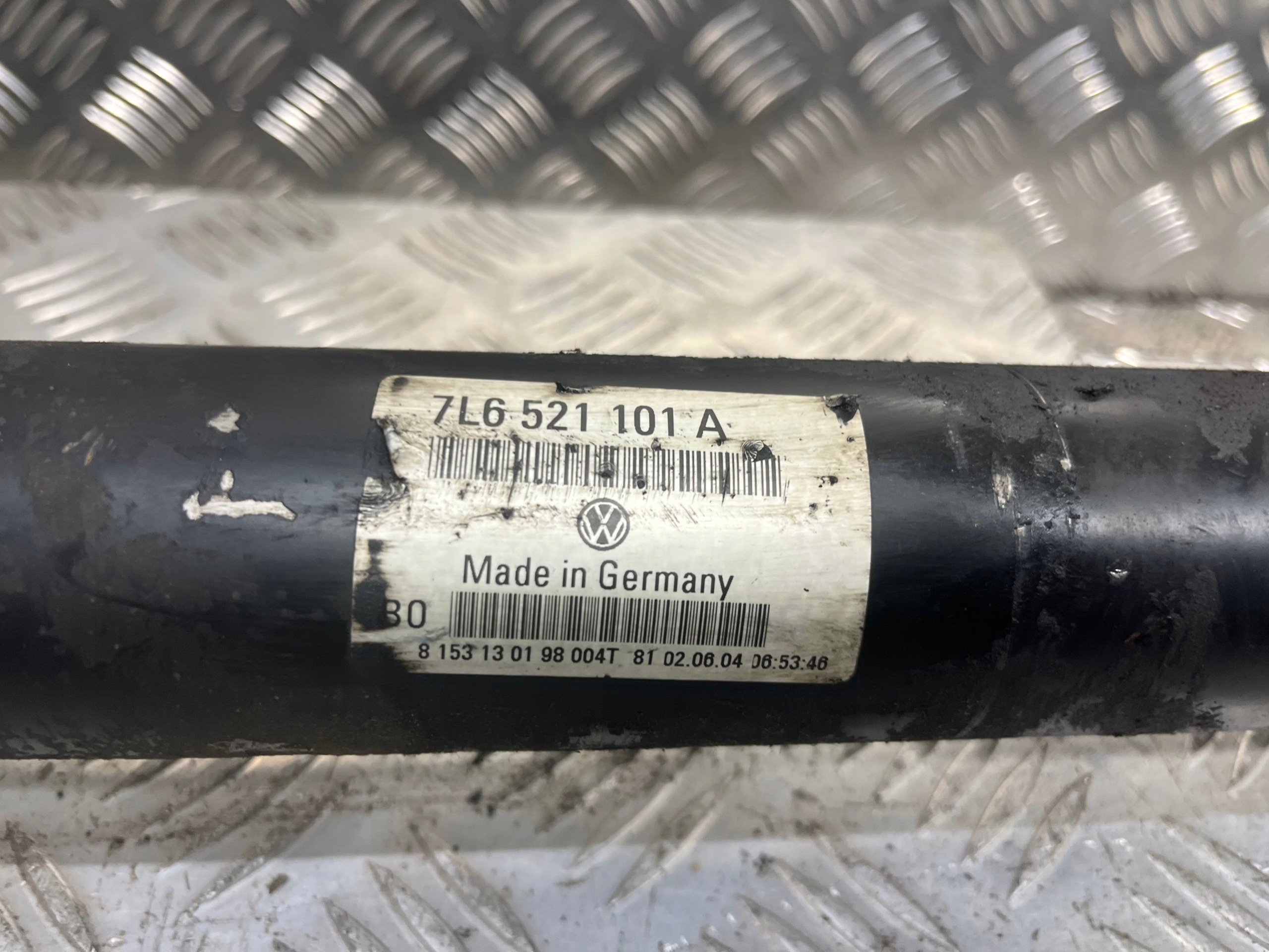 cardan front VOLKSWAGEN TOUAREG 7L6521101A