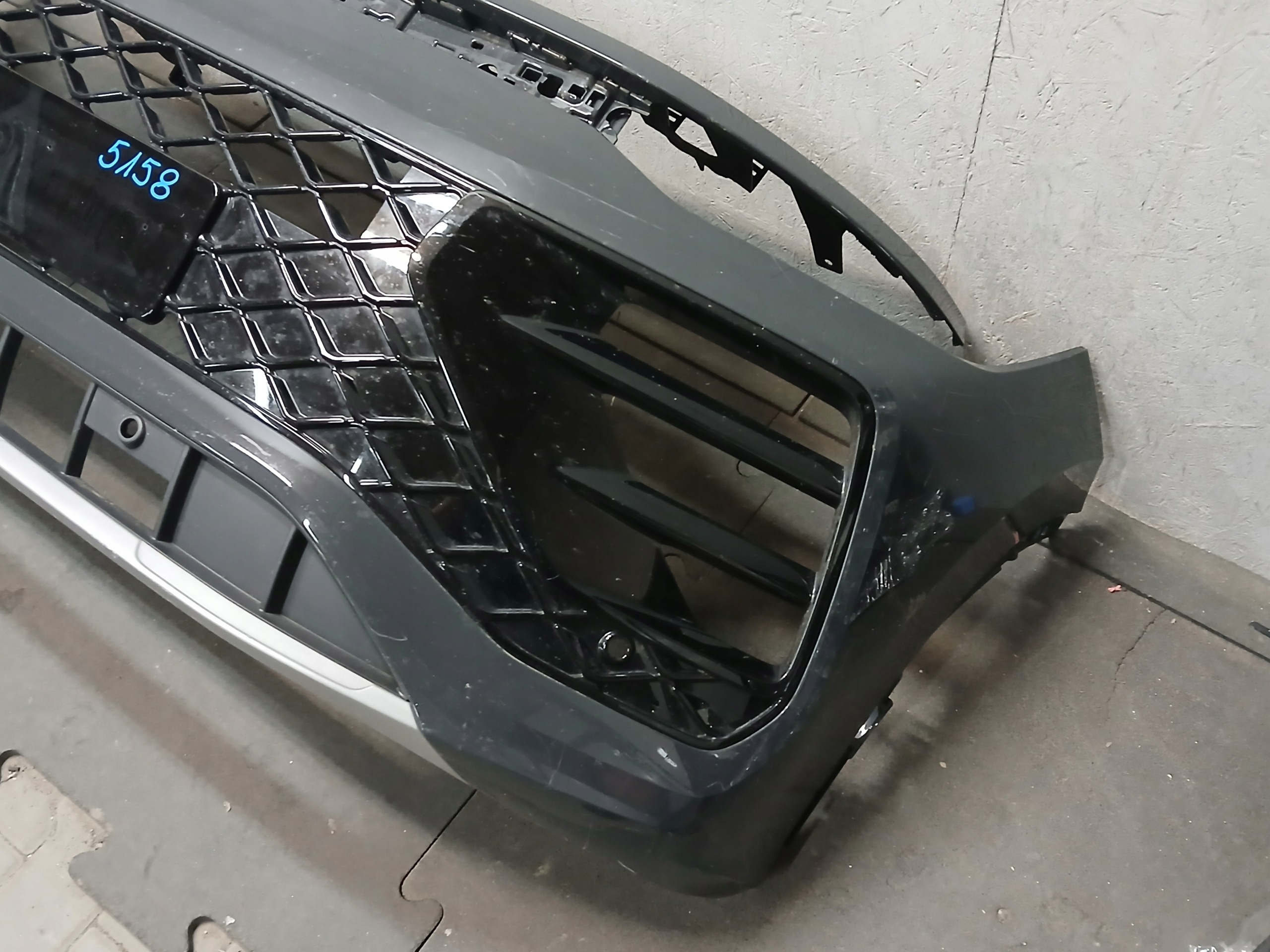 stoßstange vorne VW TAYRON R LINE