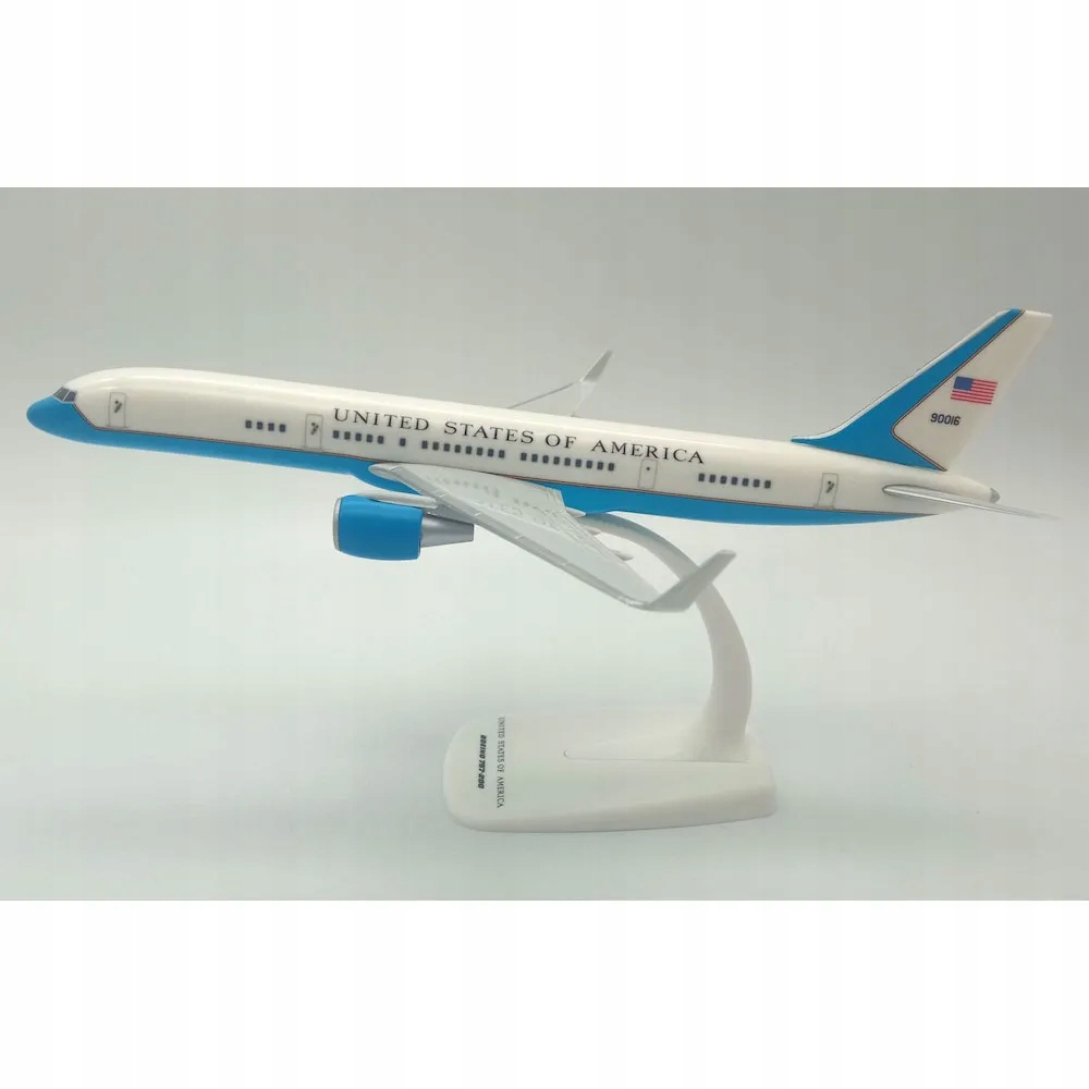 Model Boeing B757 C32A Usaf