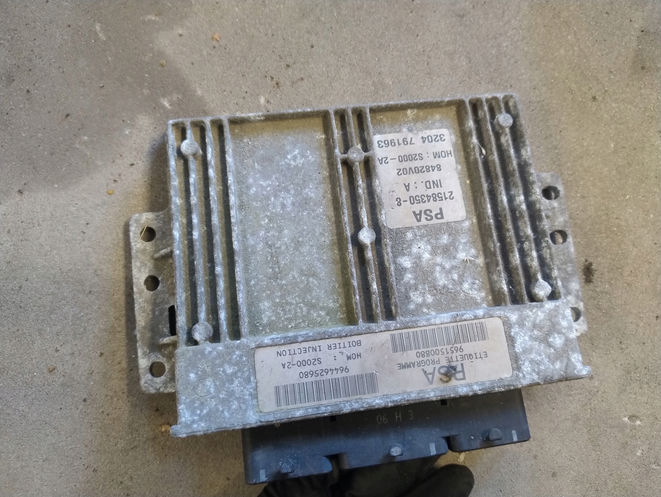 computer control unit Peugeot 9651500880 9644625680