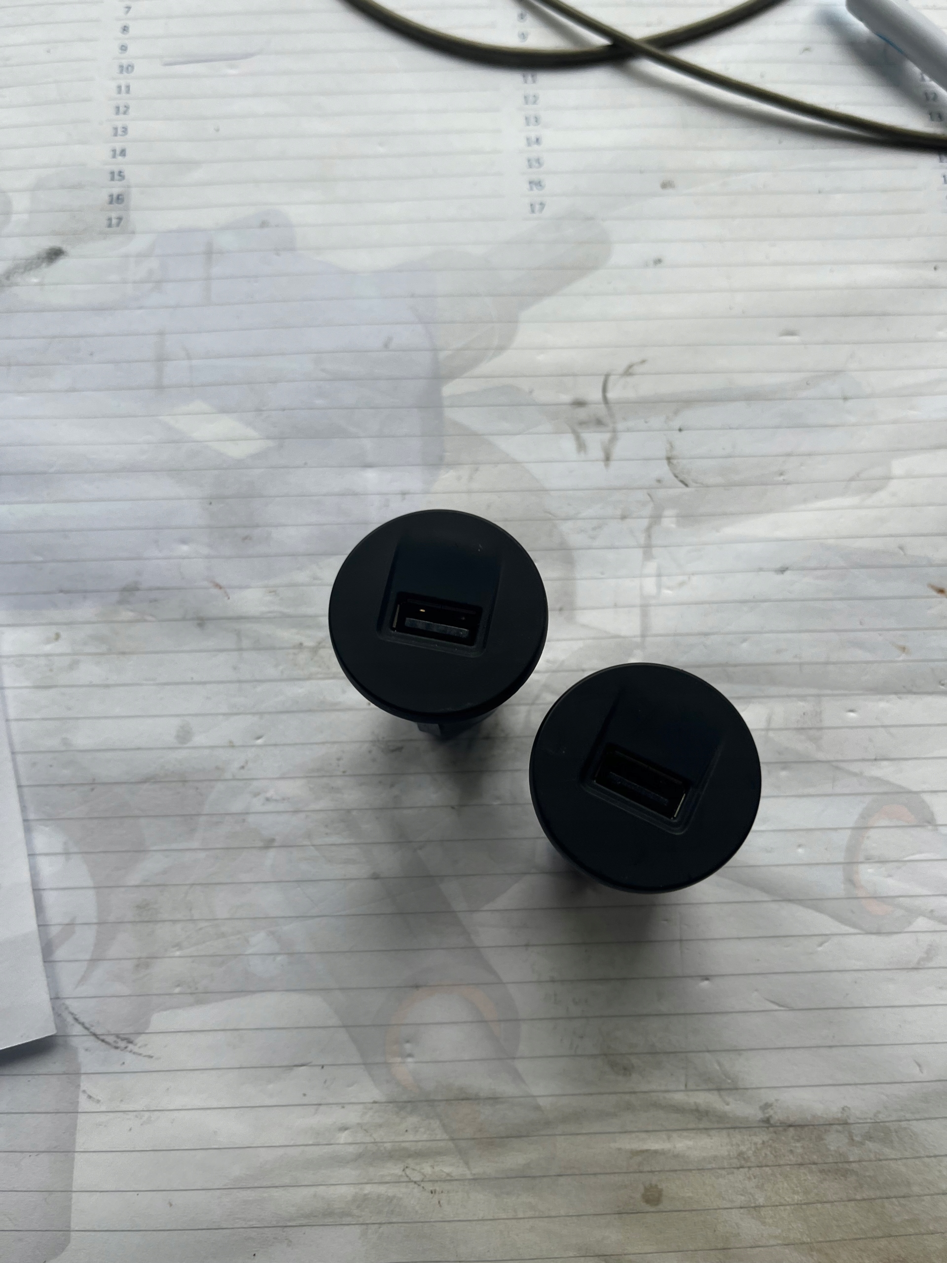 50779 - РАЗЪЕМ USB RENAULT MASTER III 280235412R