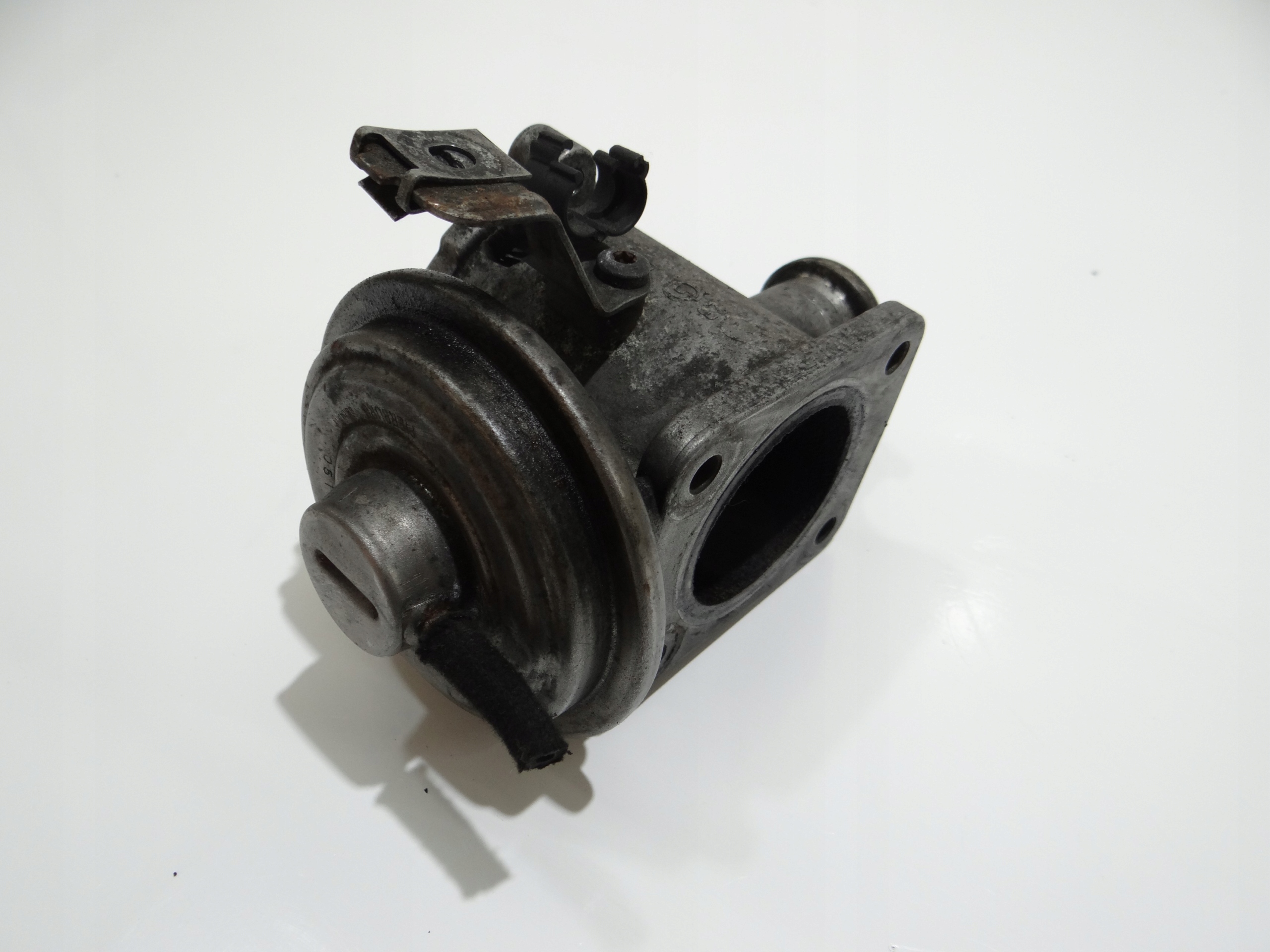 egr ventil BMW E60 E61 204D4 7791480 (4822856)