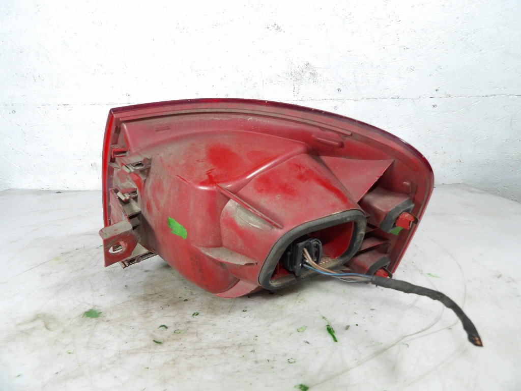 VW PASSSAT B6 KOMBI light rear part left 3C9945095C
