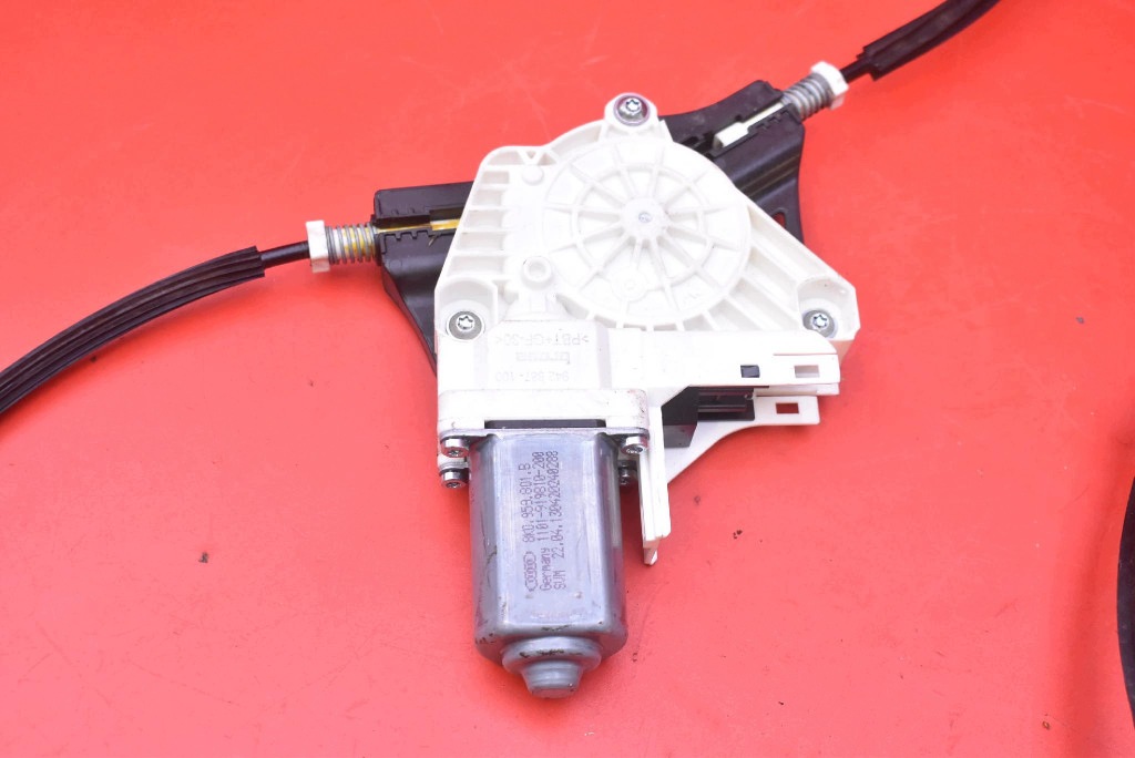 window regulator left front EU 4G0837461 AUDI A6 C7 KOMBI 10-14