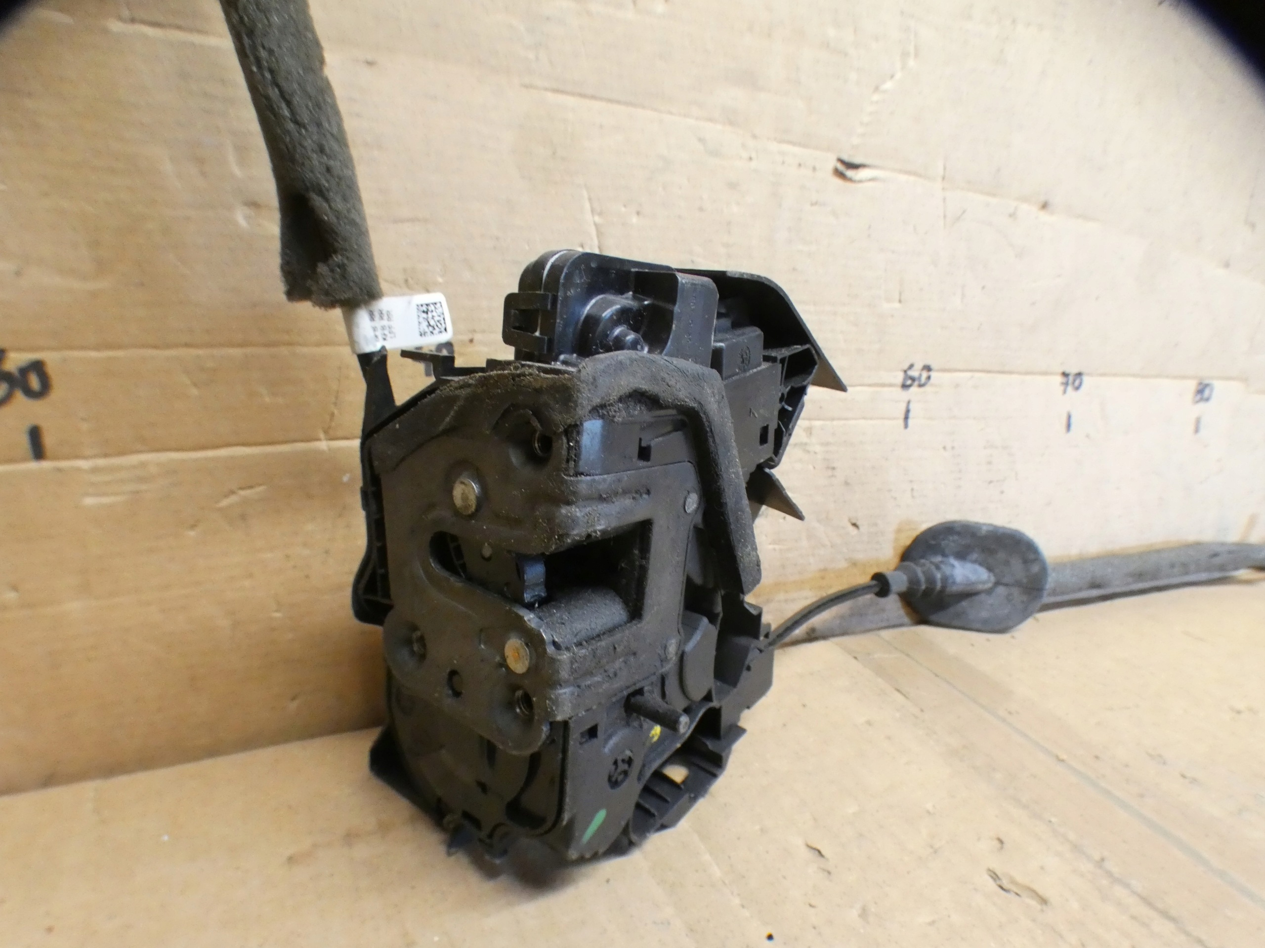 lock door rear rear part side left Renault Megane IV 16943020A