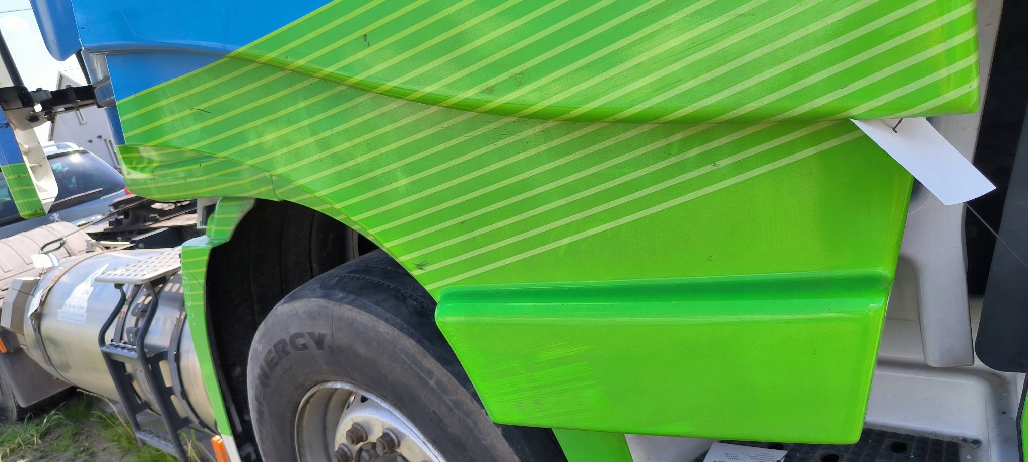 moulding door lower right IVECO STRALIS AS440ST/P LNG