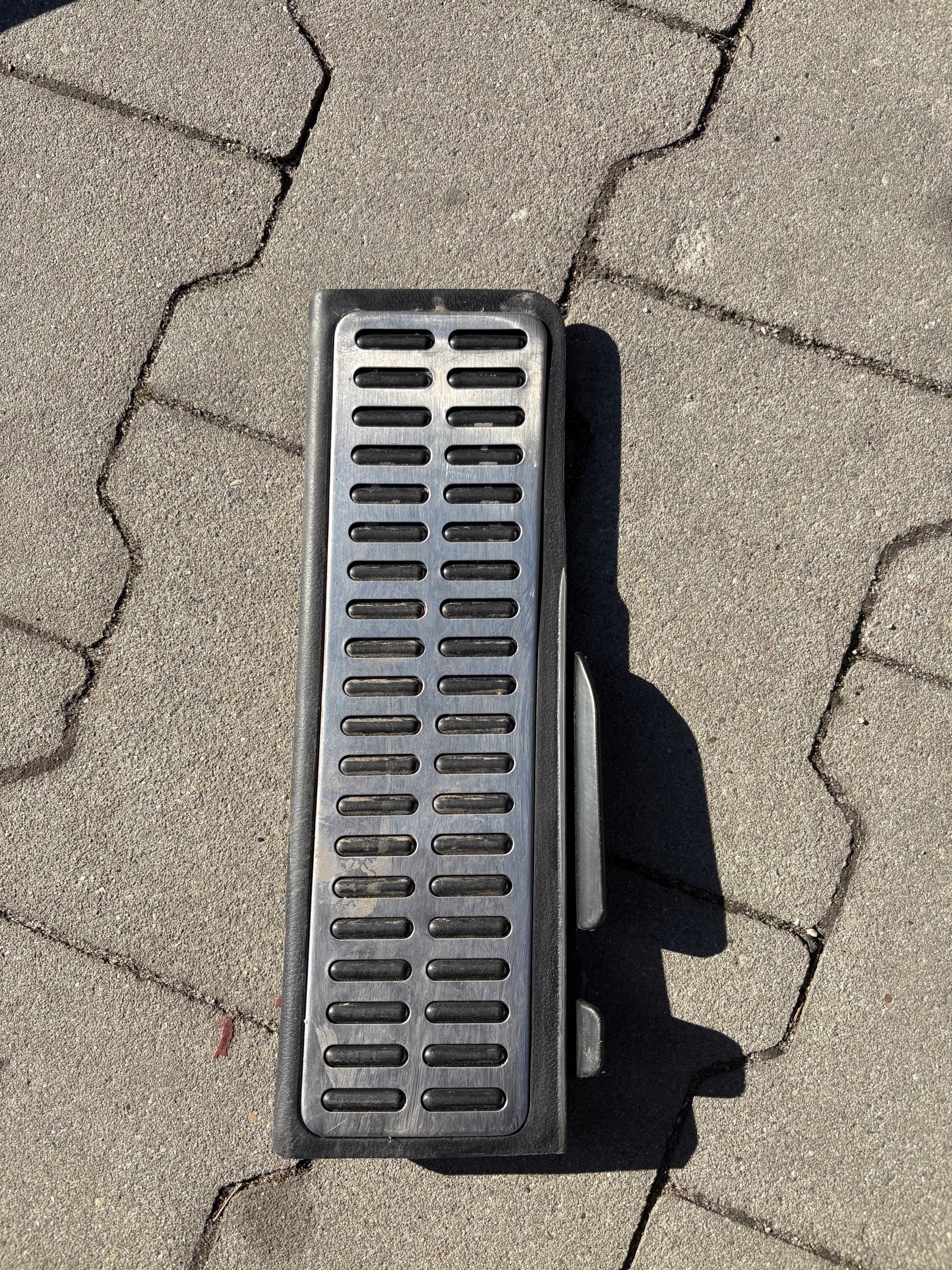 VW GOLF VI running board cap driver´s 1K1864551