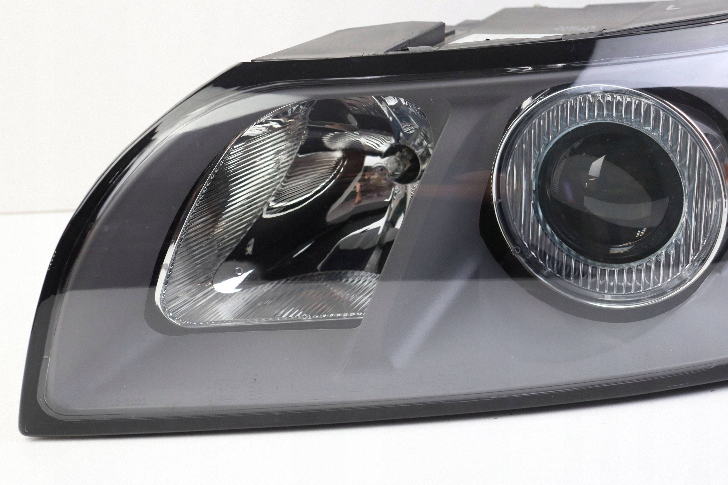 VOLVO V50 light front left front replacement TYC 20-B032 EUROPA