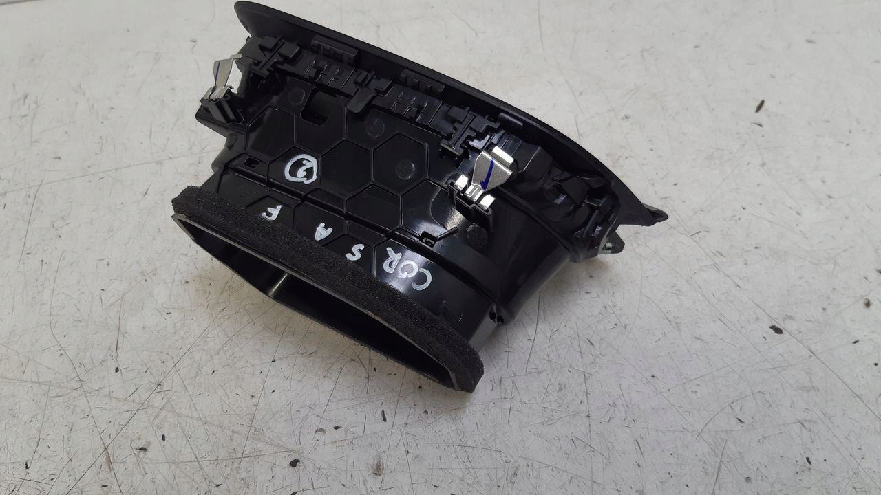 grid air conditioning devices consoles Opel Corsa F