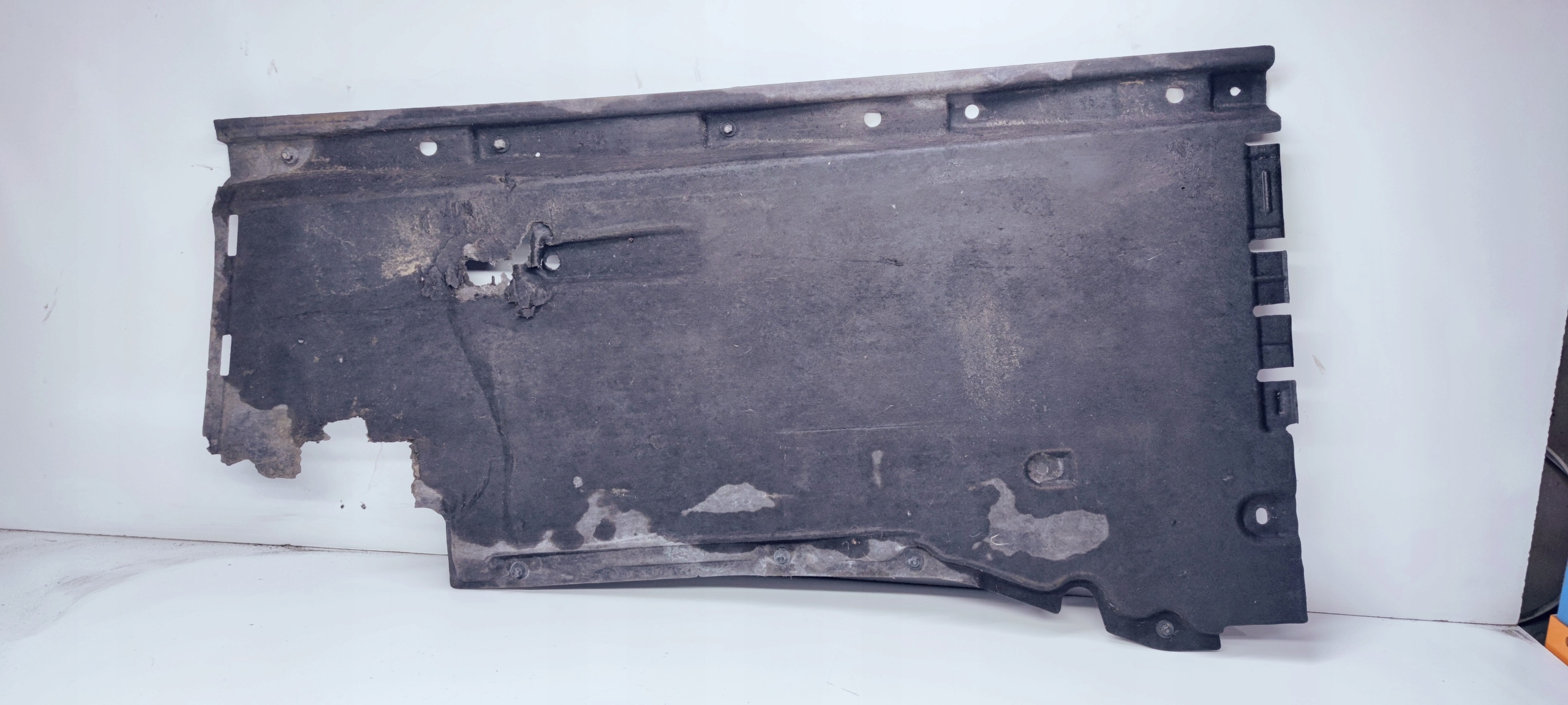 Blende Abdeckung abdeckung Unterfahrschutz links AUDI A6 C7 4G0825207