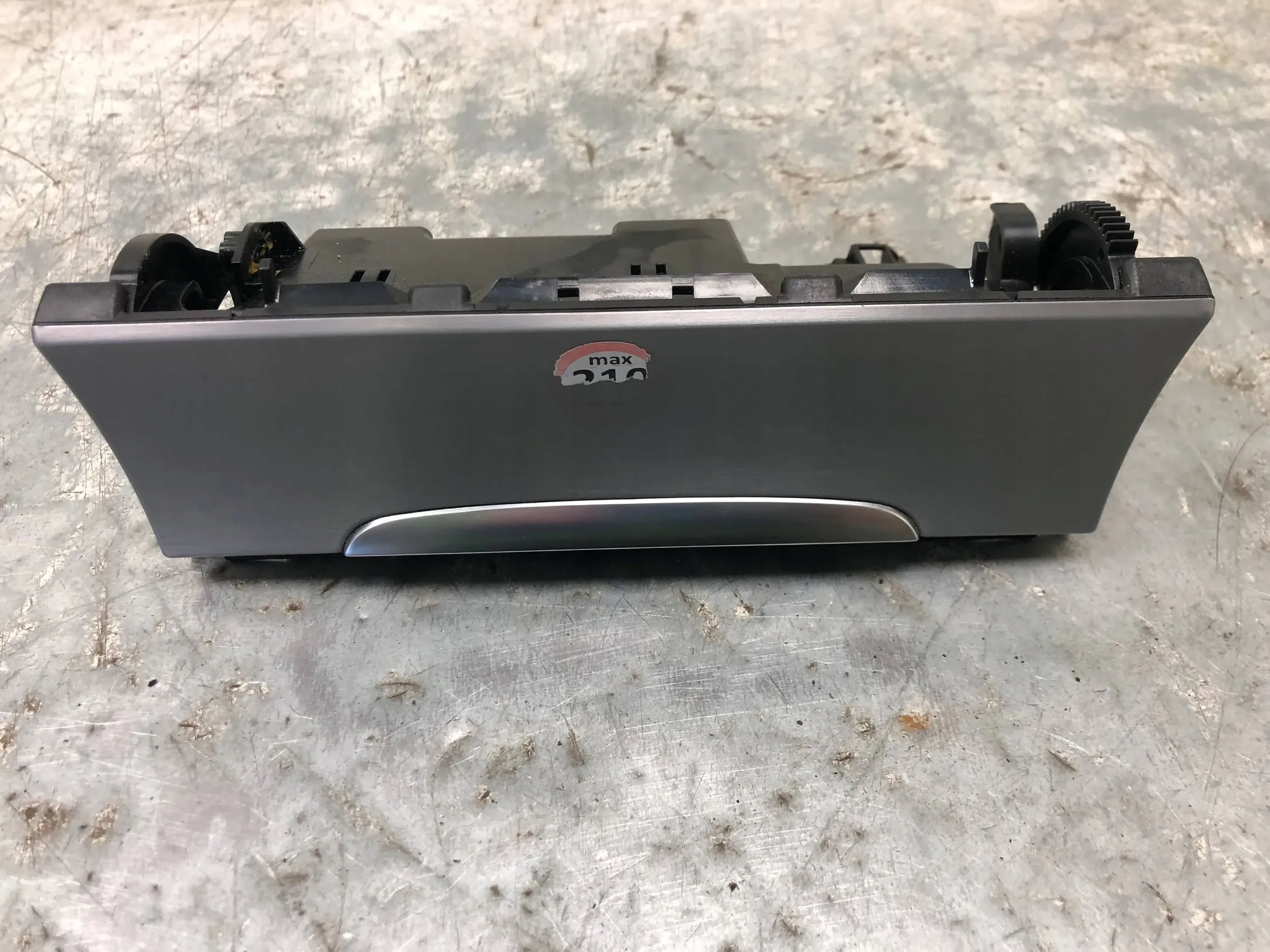 ashtray passenger compartment VW PASSAT CC LIFT 3C0863284K