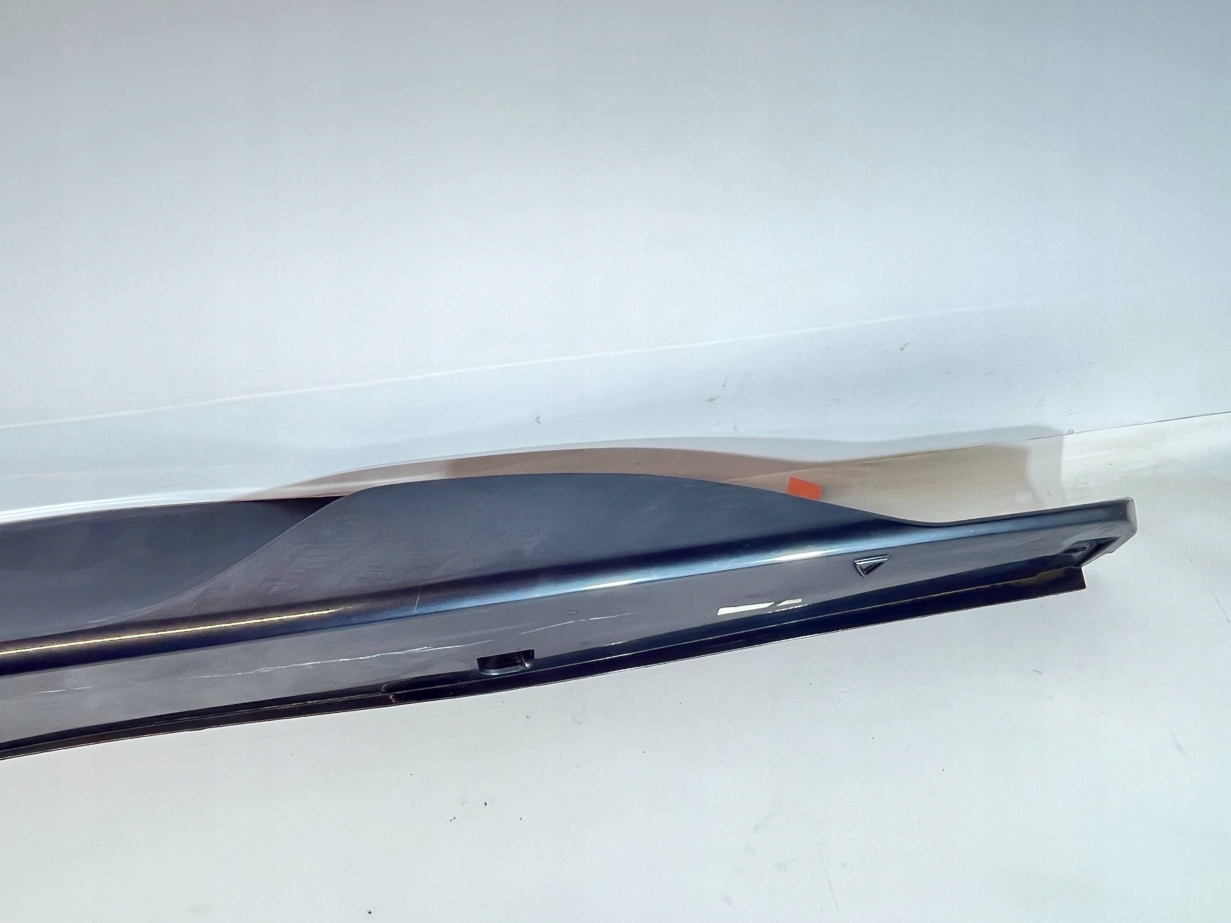 moulding threshold side right side Cupra Born 10E853856A #355