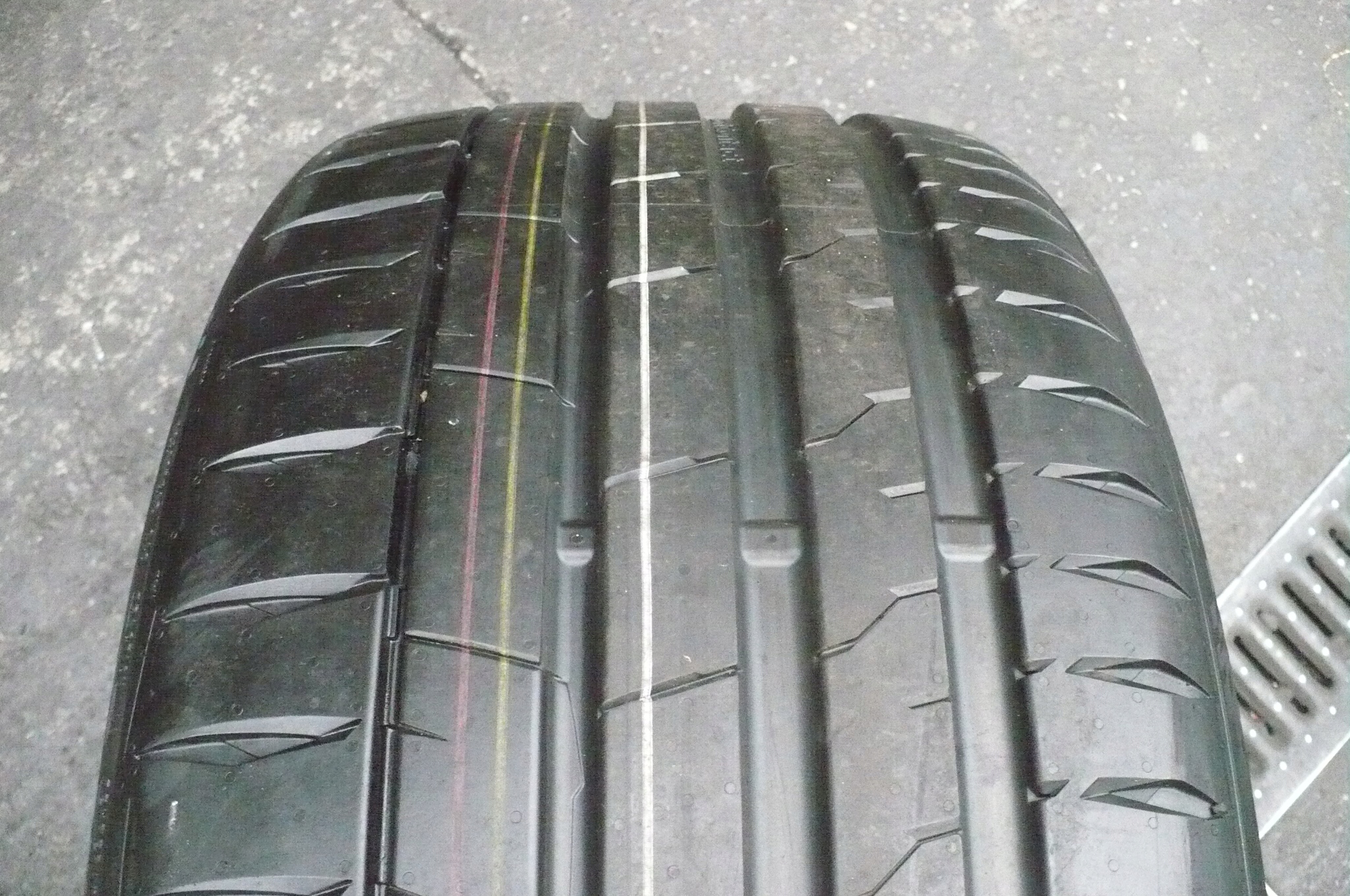 Continental Sport Contact 7 265/35R22 2025 Nová