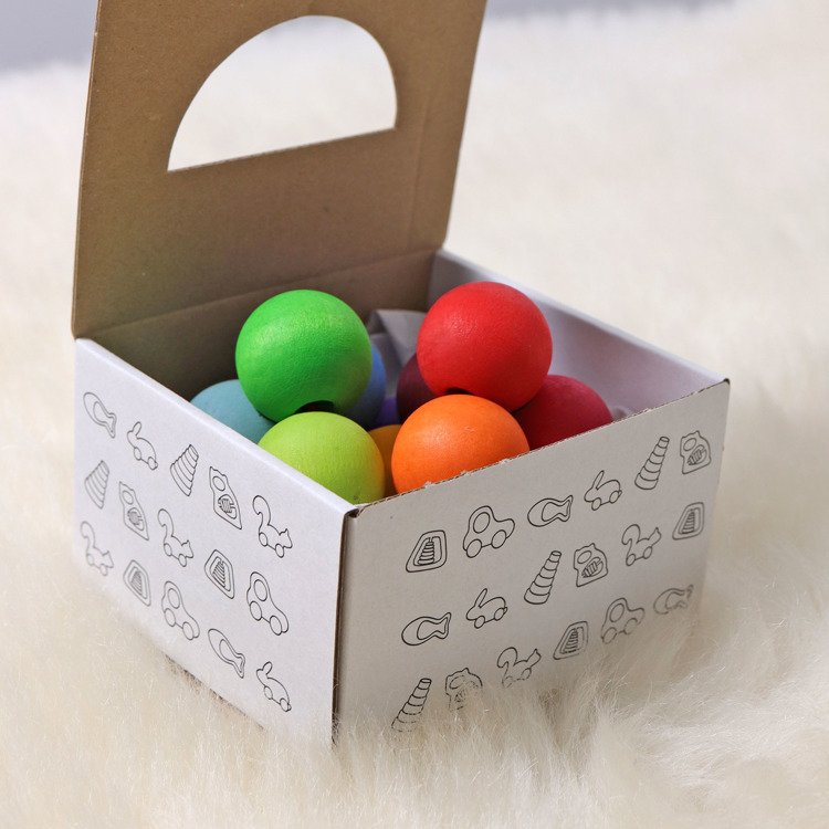 Grimm's TĘCZOWE PEREŁKI gryzak chwytanie DREWNO 0+ Wiek dziecka 0 +