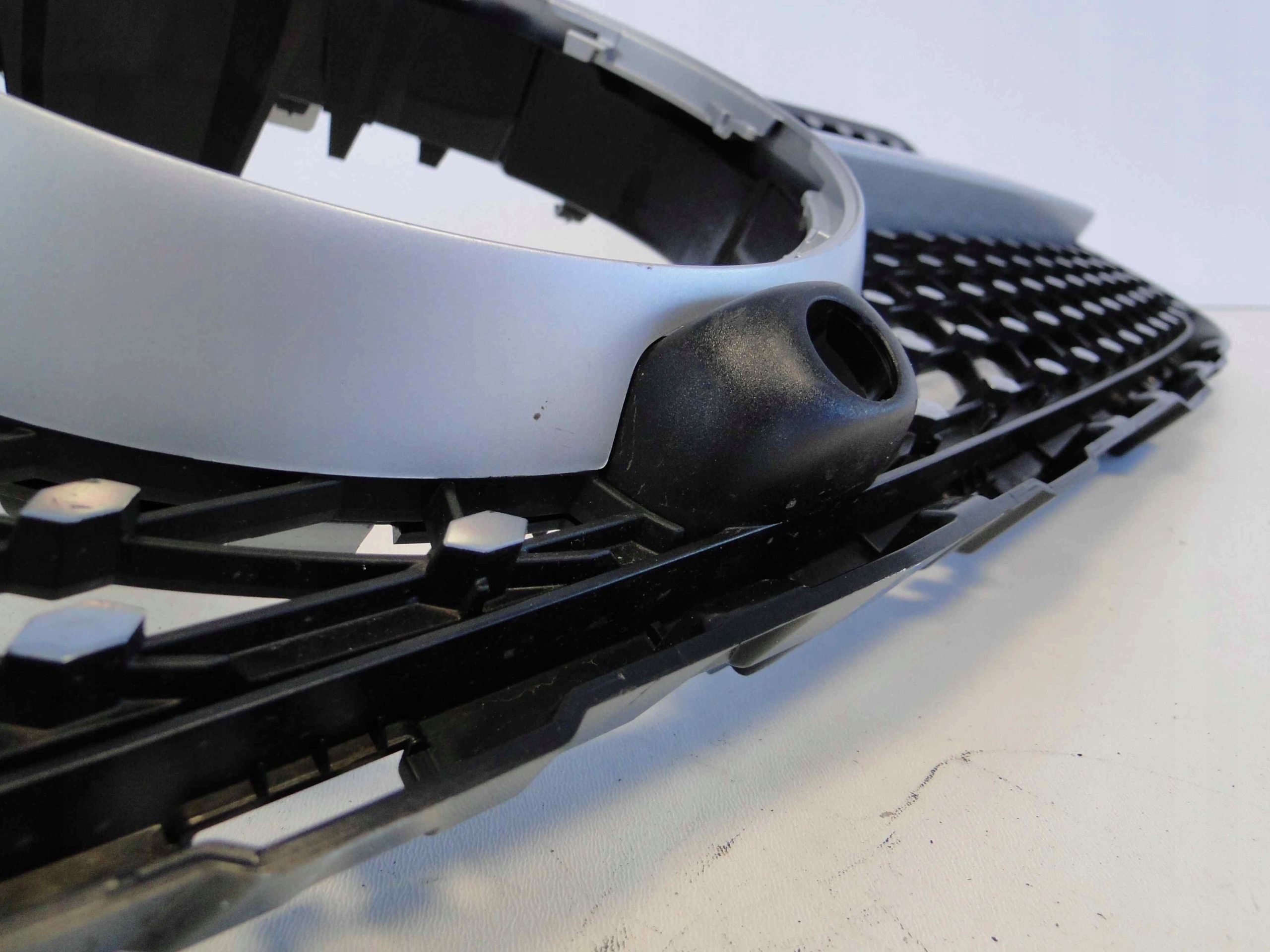 MB GLC X253 253 AMG GRILL ATRAPA DIAMENT KAMERA Numer katalogowy oryginału A2538880100