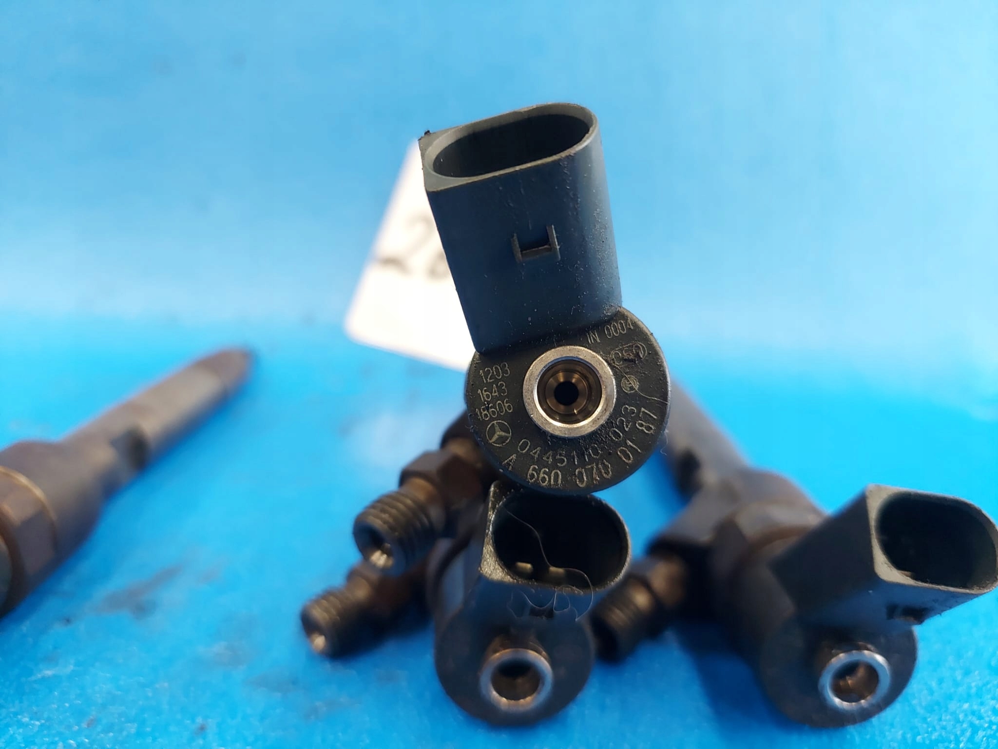 Einspritzdüse MERCEDES 0445110023 BOSCH KPL