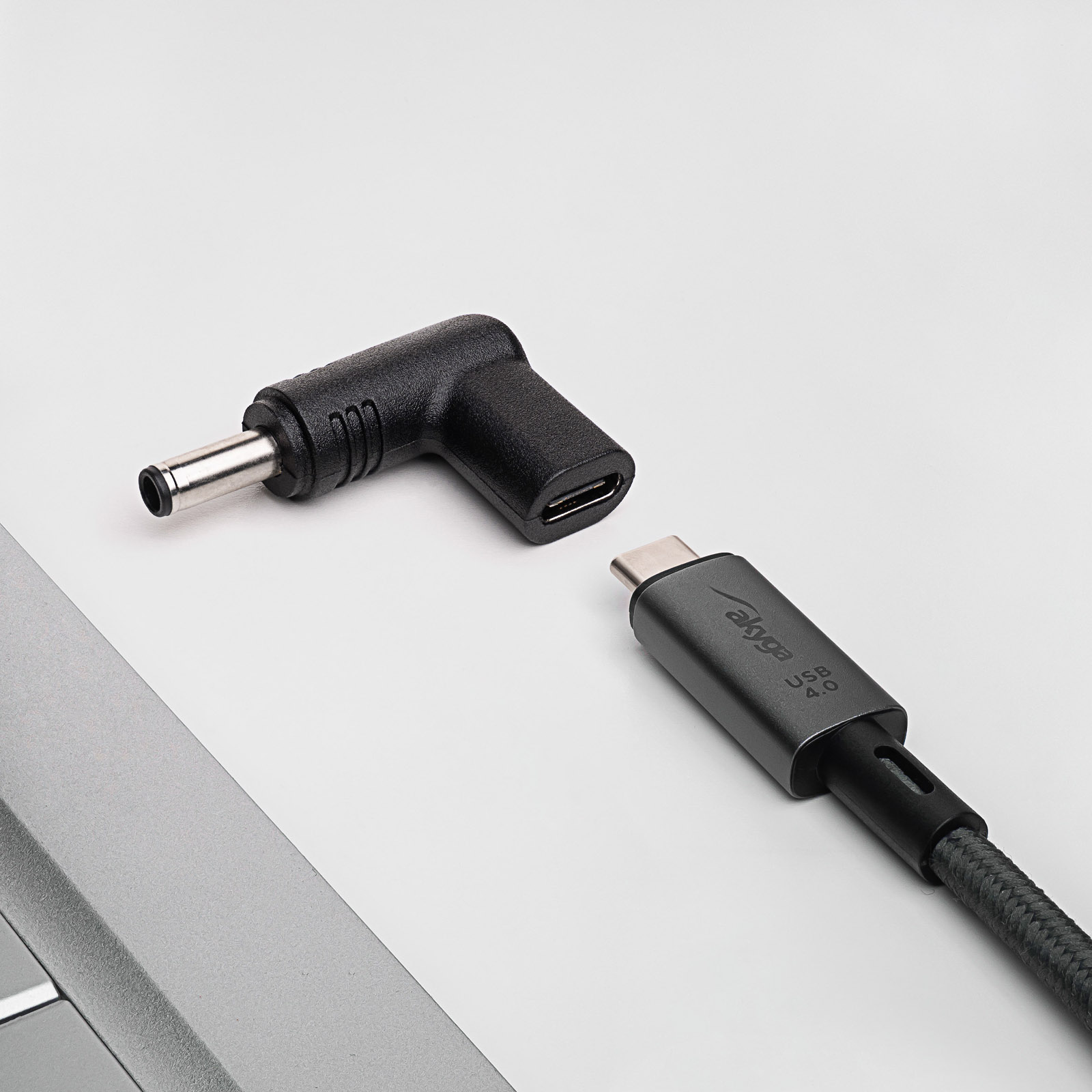 ADAPTER PRZEJŚCIÓWKA WTYK NA KABEL USB-C DELL INSPIRON XPS 4.5X3.0MM + PIN Marka Akyga