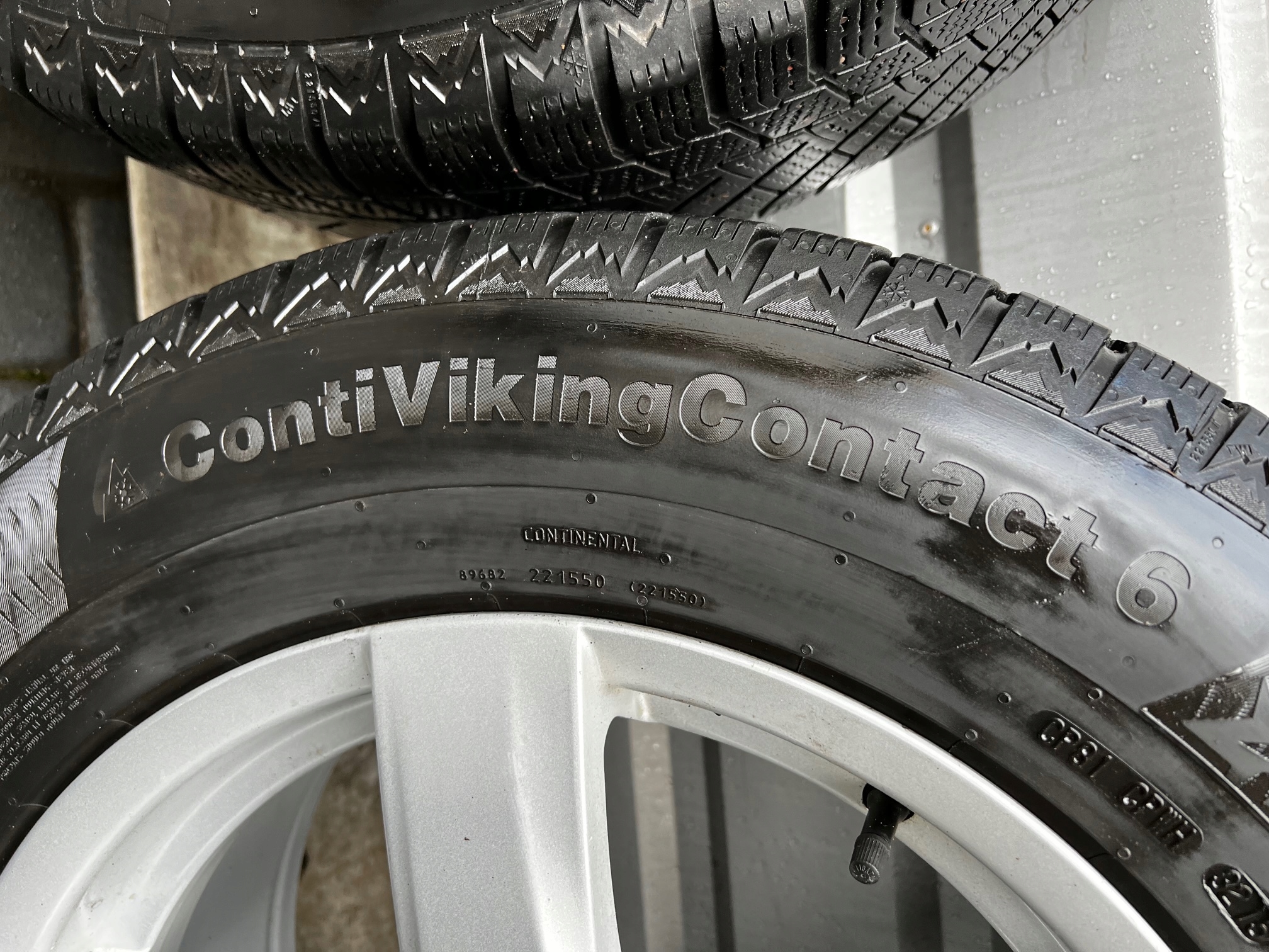 Opony Continental ContiVikingContact 6 - 235/65/17 Szerokość opony 235 mm