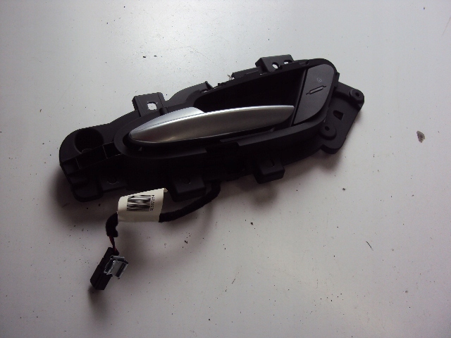 ВНУТРЕННЯЯ РУЧКА ПРАВАЯ ЗАДНЯЯ ALFA ROMEO STELVIO