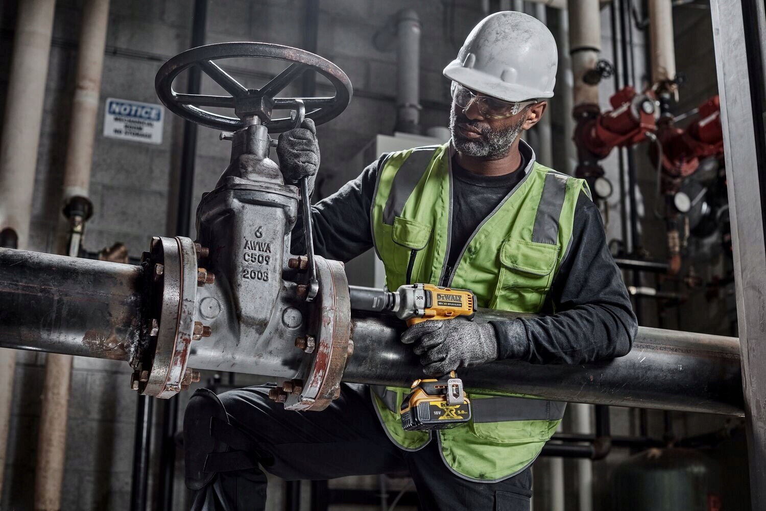 DEWALT UDAROWY KLUCZ DO KÓŁ DCF892P2T-QW + NASADKI Rozmiar trzpienia 1/2''