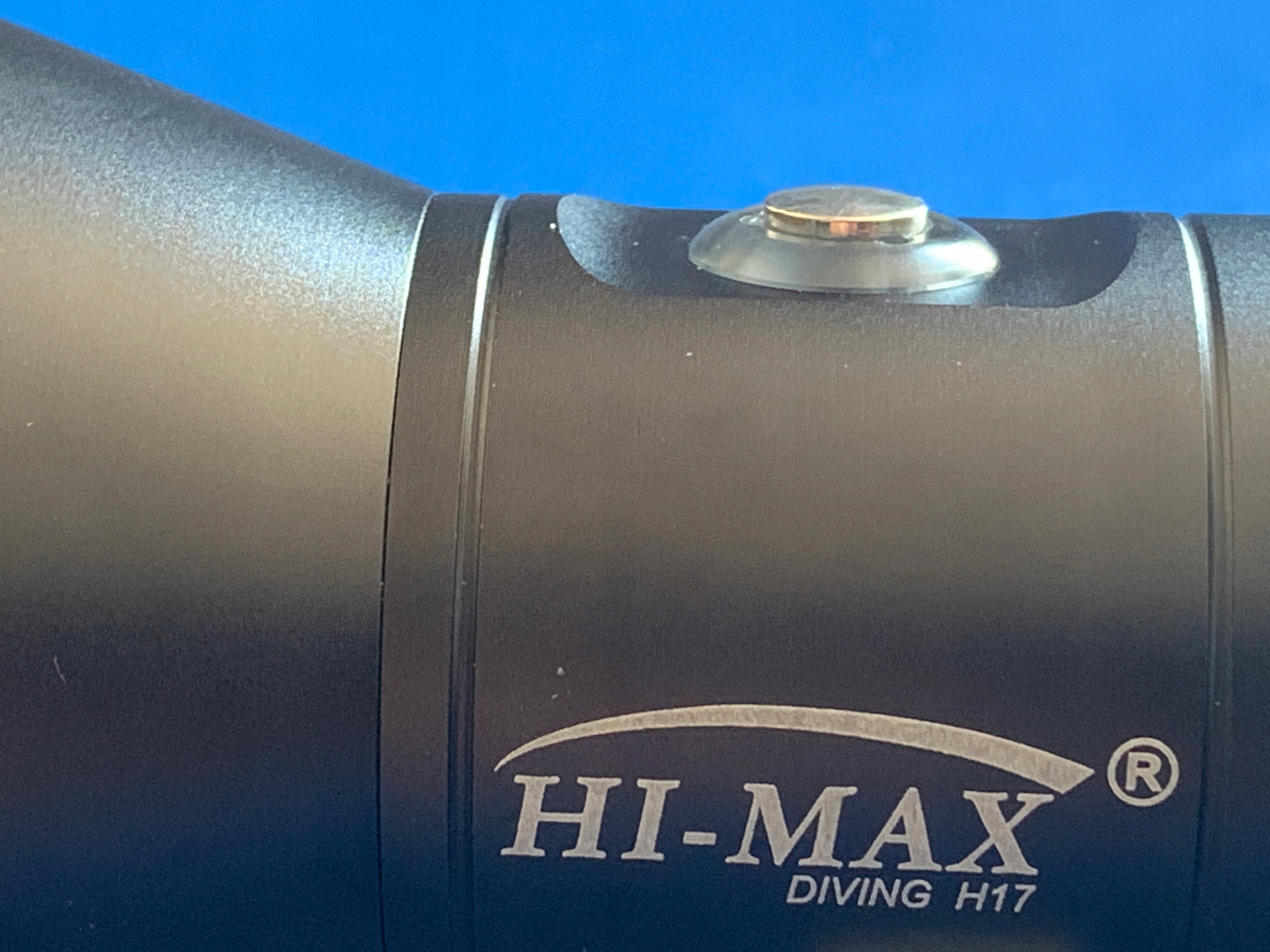 Latarka nurkowa H-17 z akumulatorem i ładowarką Marka bez marki