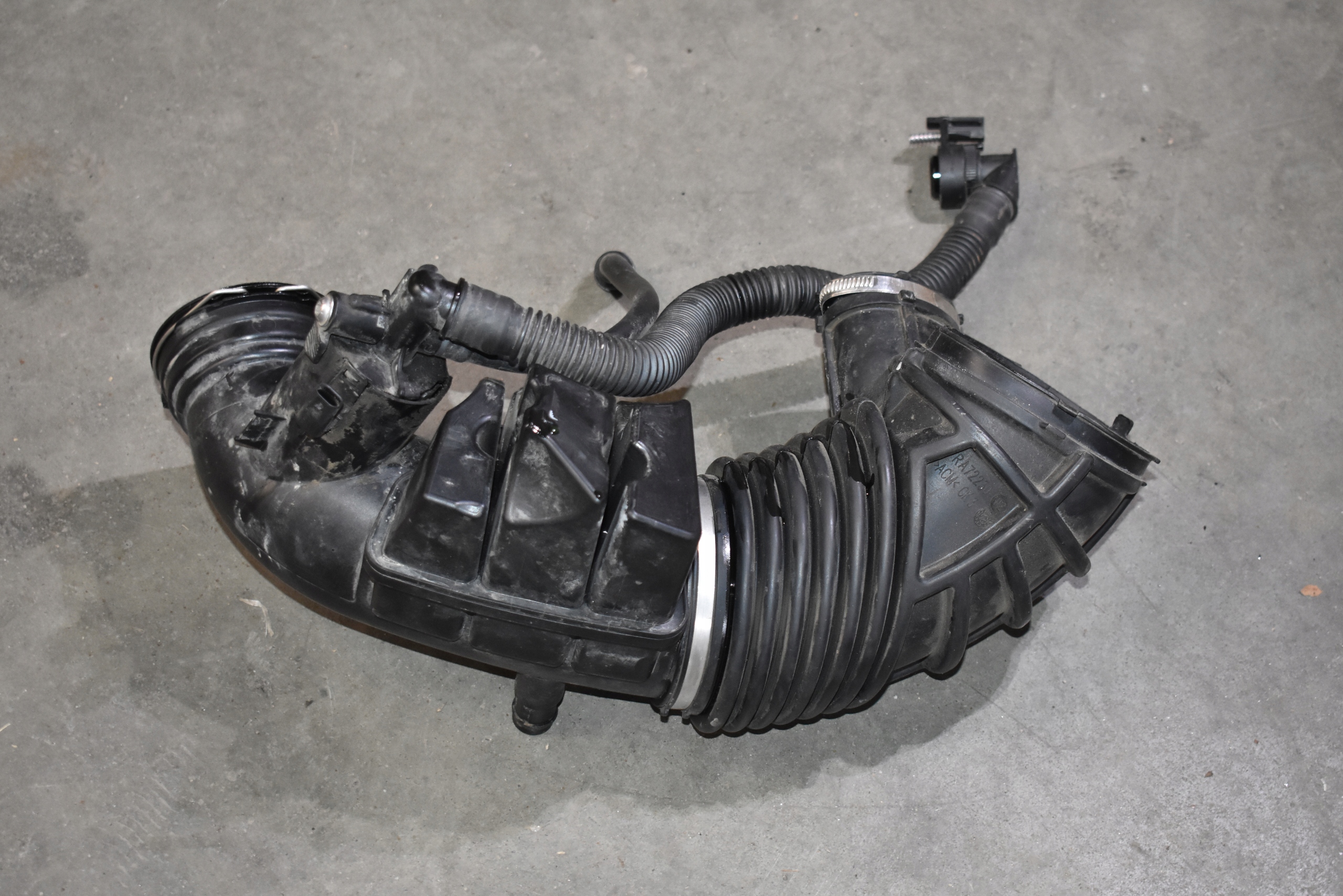 IDEALNY DOLOT filter luft BMW G07 G05 G06 1