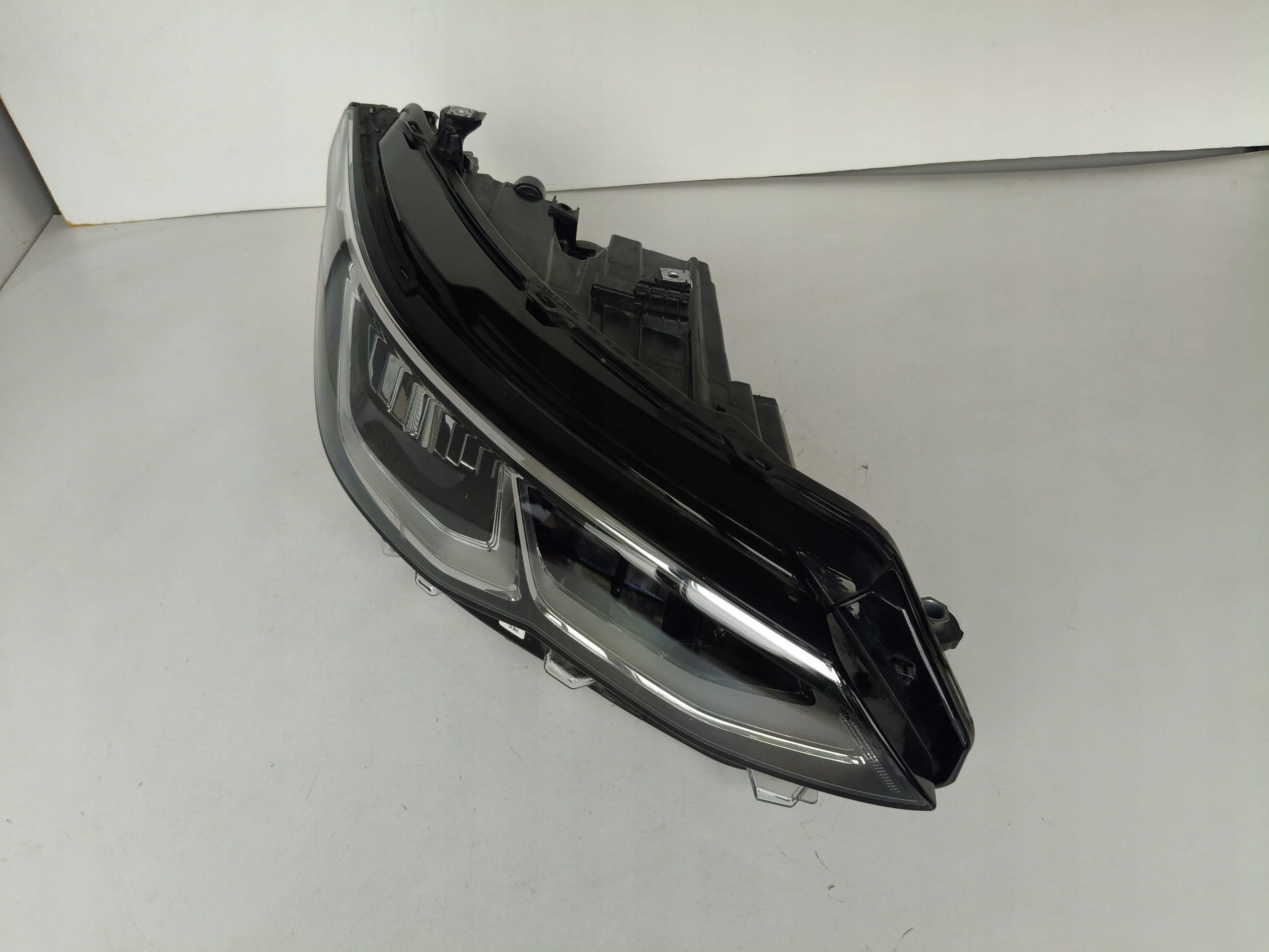 light right REFLEKTOR VW GOLF VIII 8 5H 5H0 20- LED