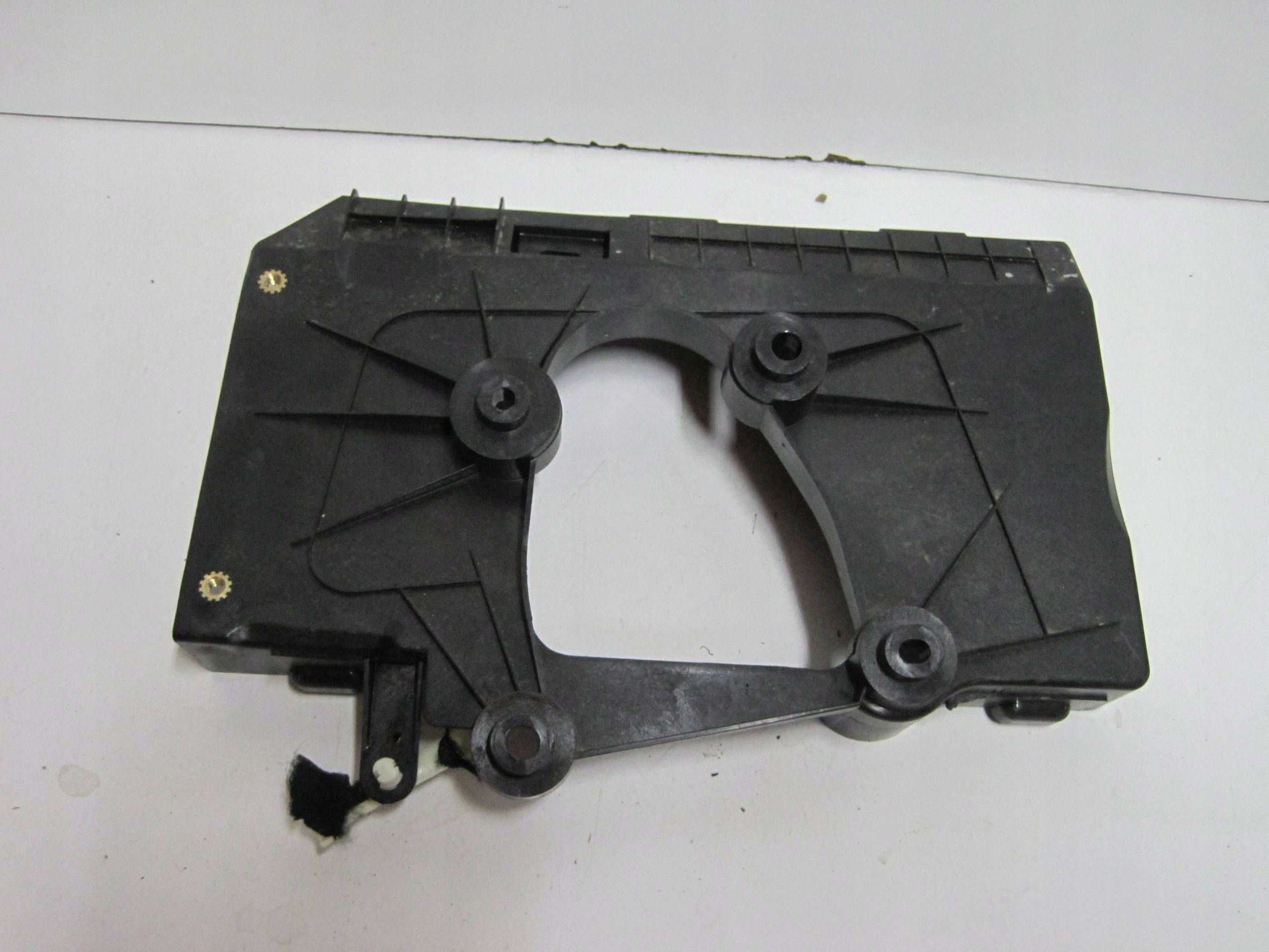 Abdeckung des Sicherungskastens JAGUAR und-PACE J9D3-025K26-AC