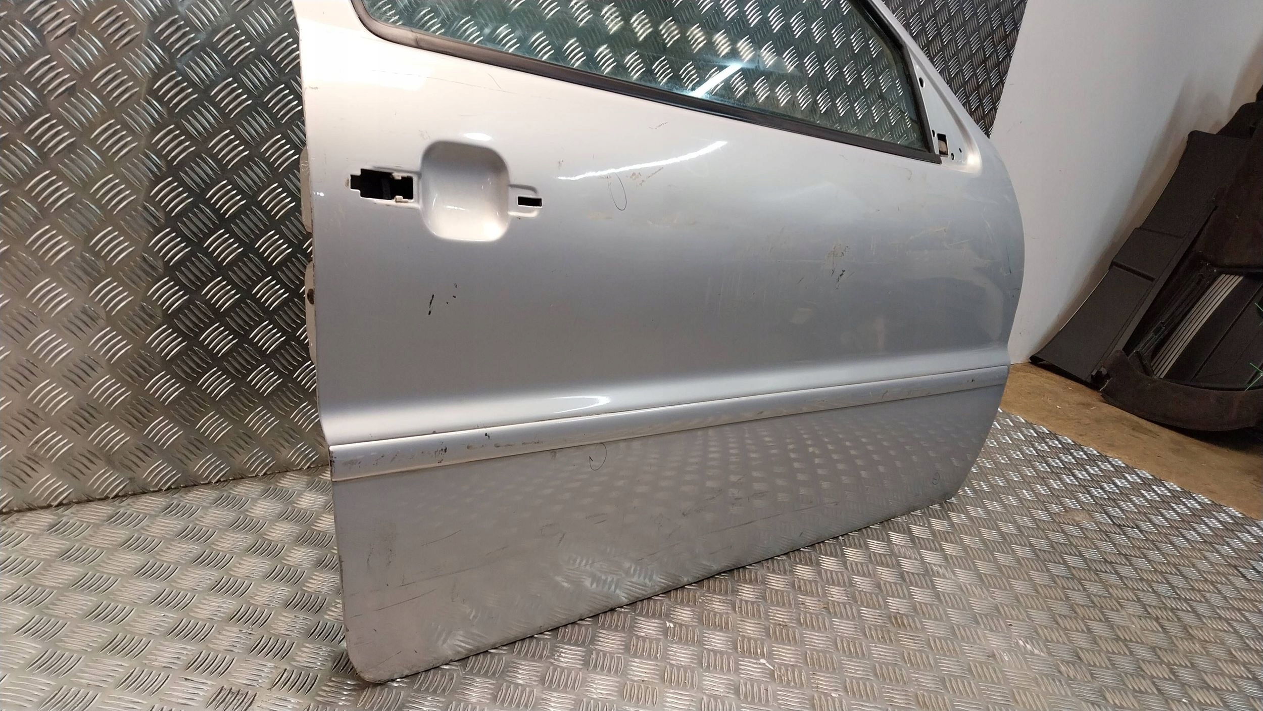Portière Droit VW POLO 6N2 3D 99
