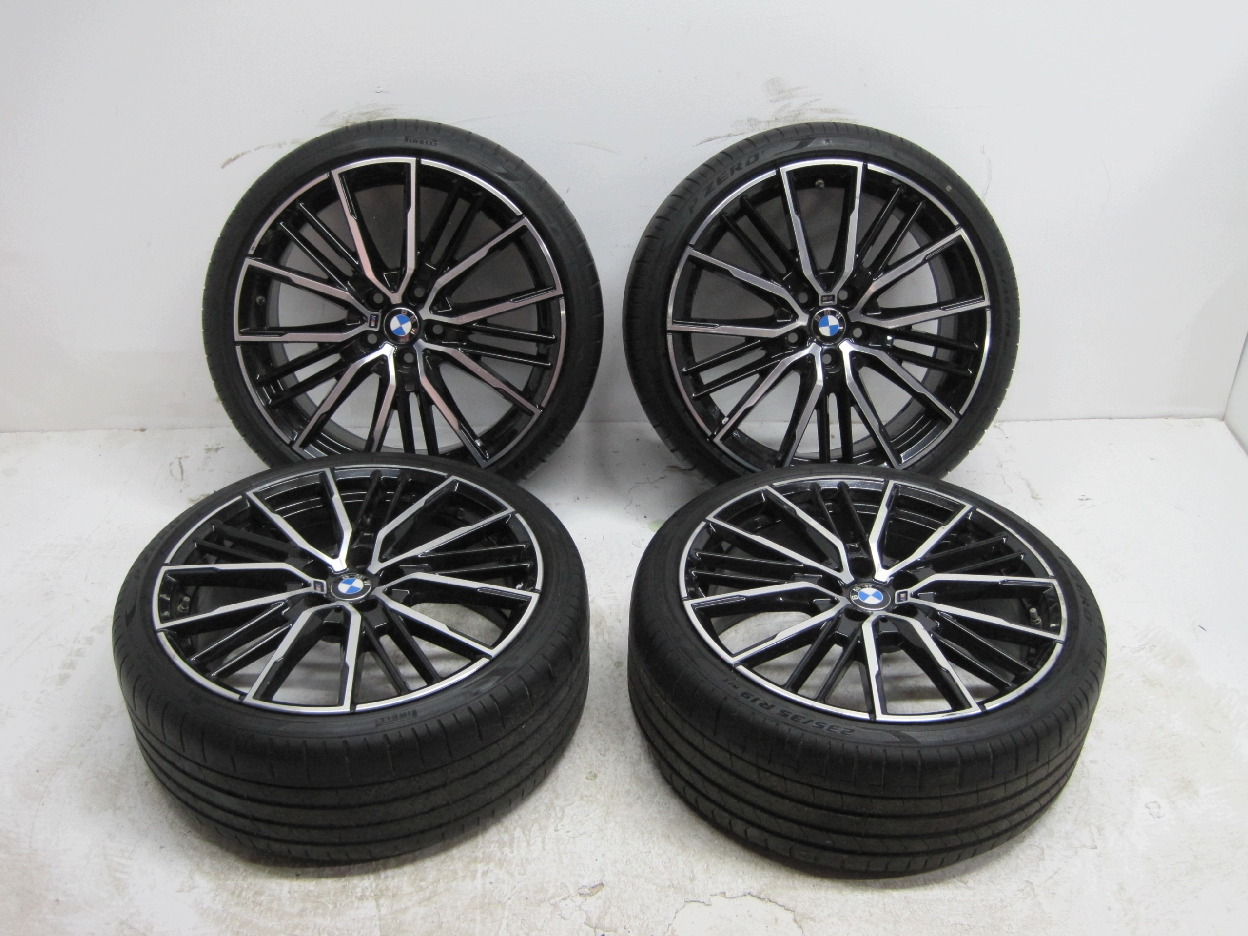 wheels discs tyres BMW 1 F40 R19