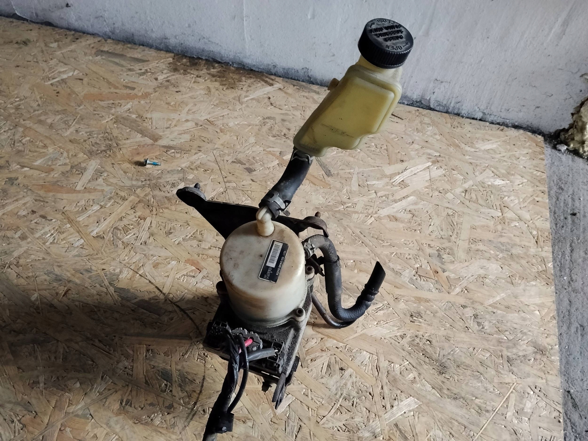 servo pump electrical Koyo Mazda 3 and 037310030