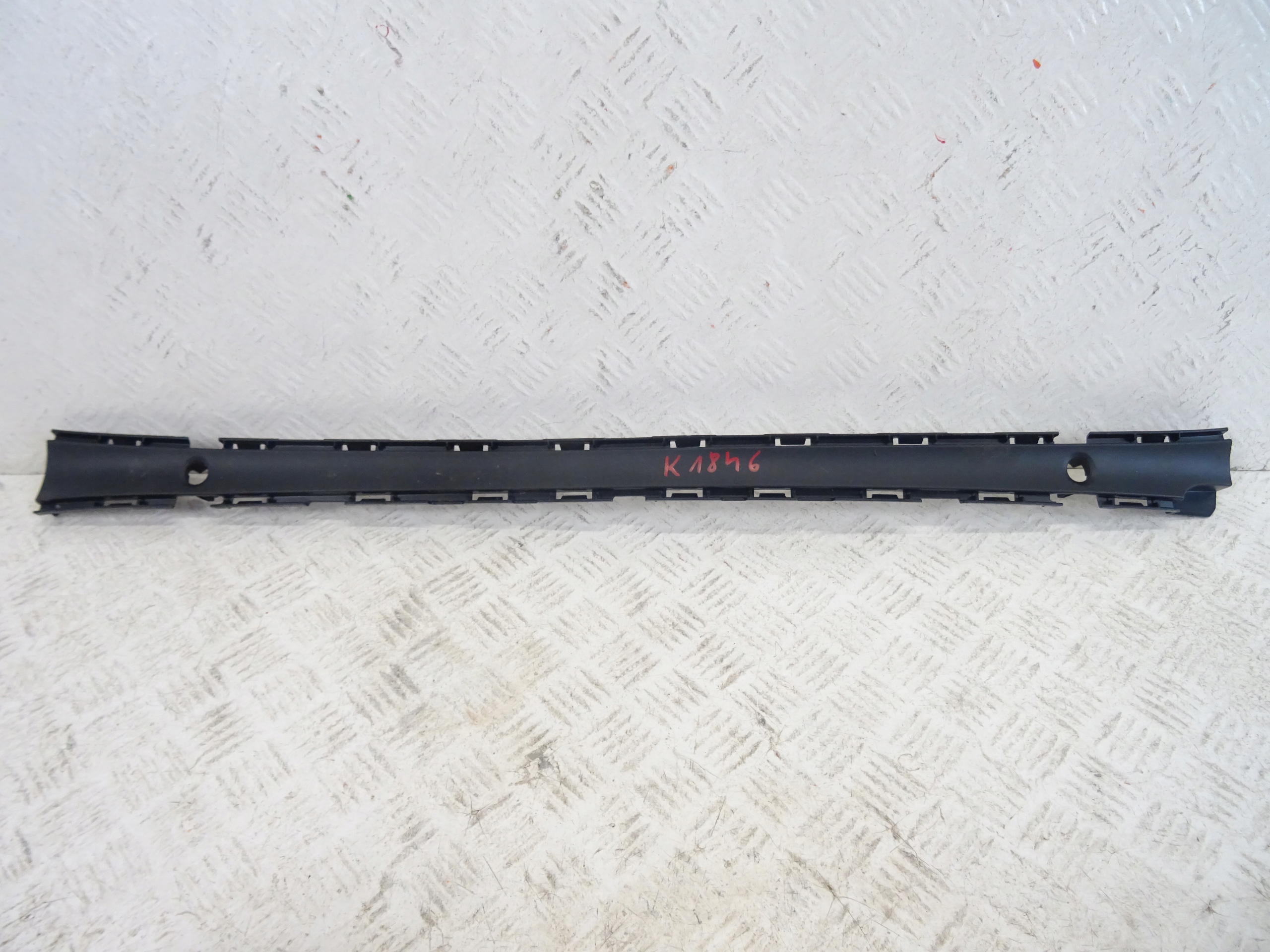 grid of a bumper front front MERCEDES EQA EQB A2438857801