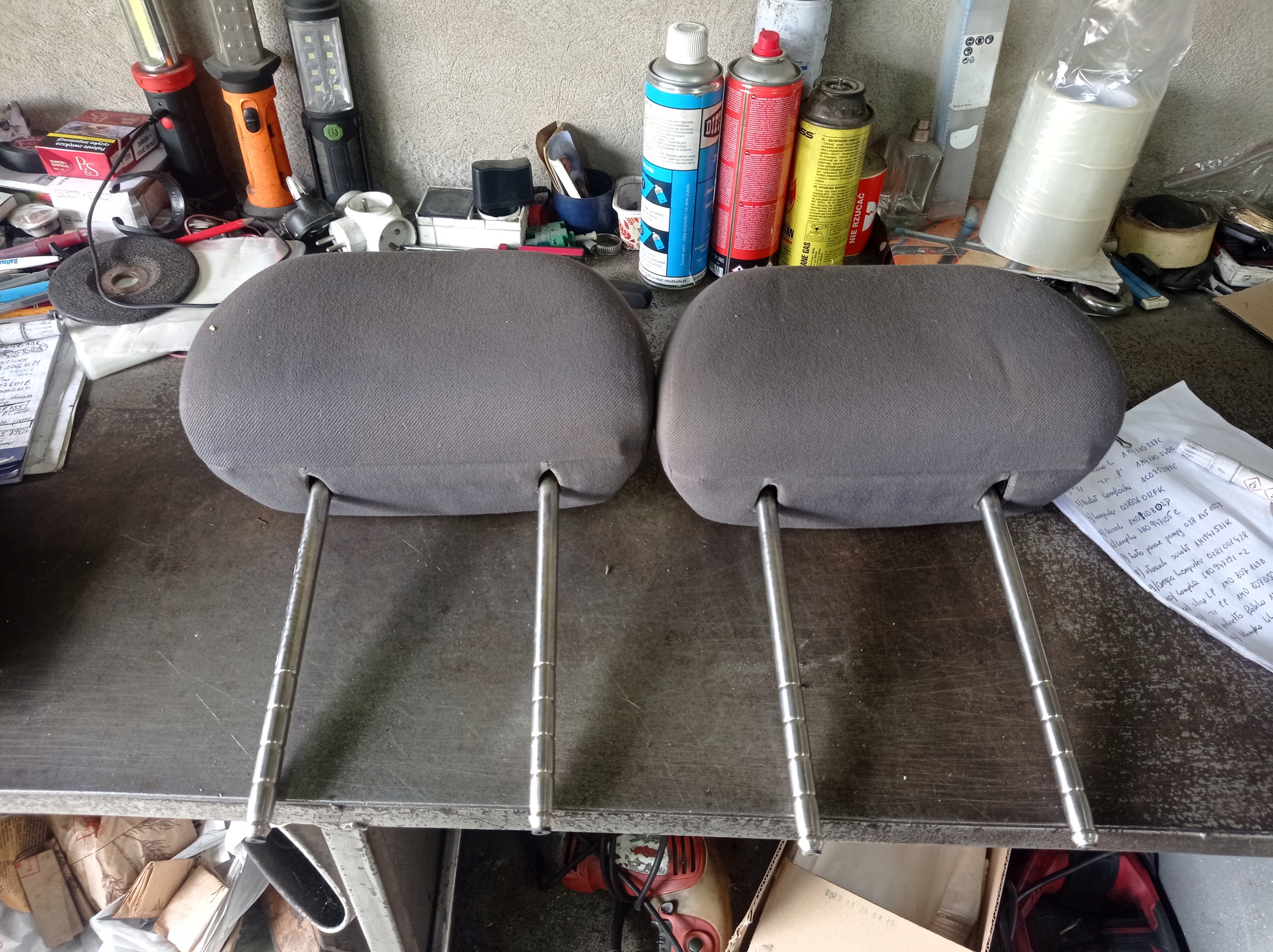 LEON I TOLEDO II 99-05 - ZAGLOWEK PRZOD