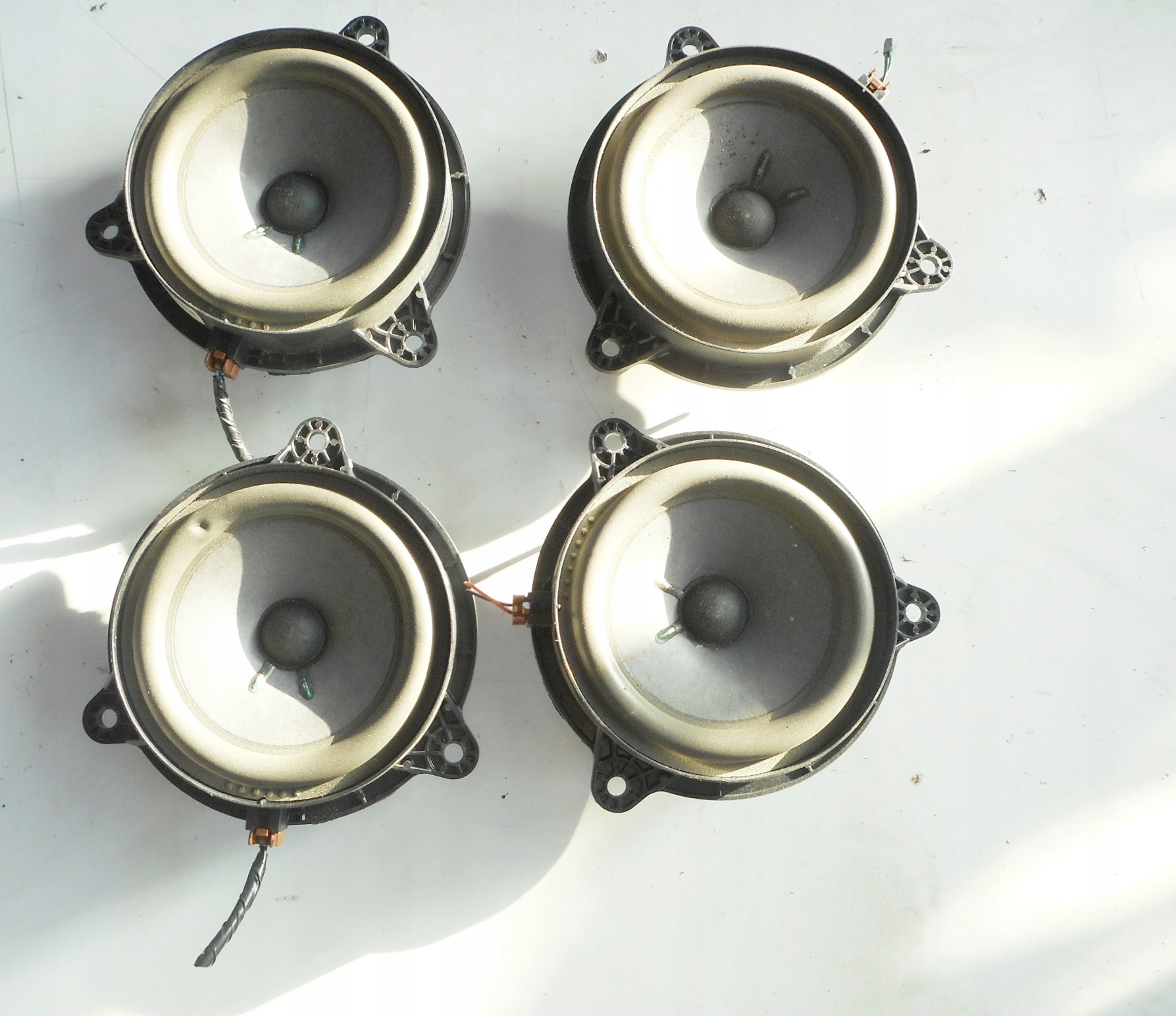 Renault Koleos и 08-динамик колонки 28156jy10a