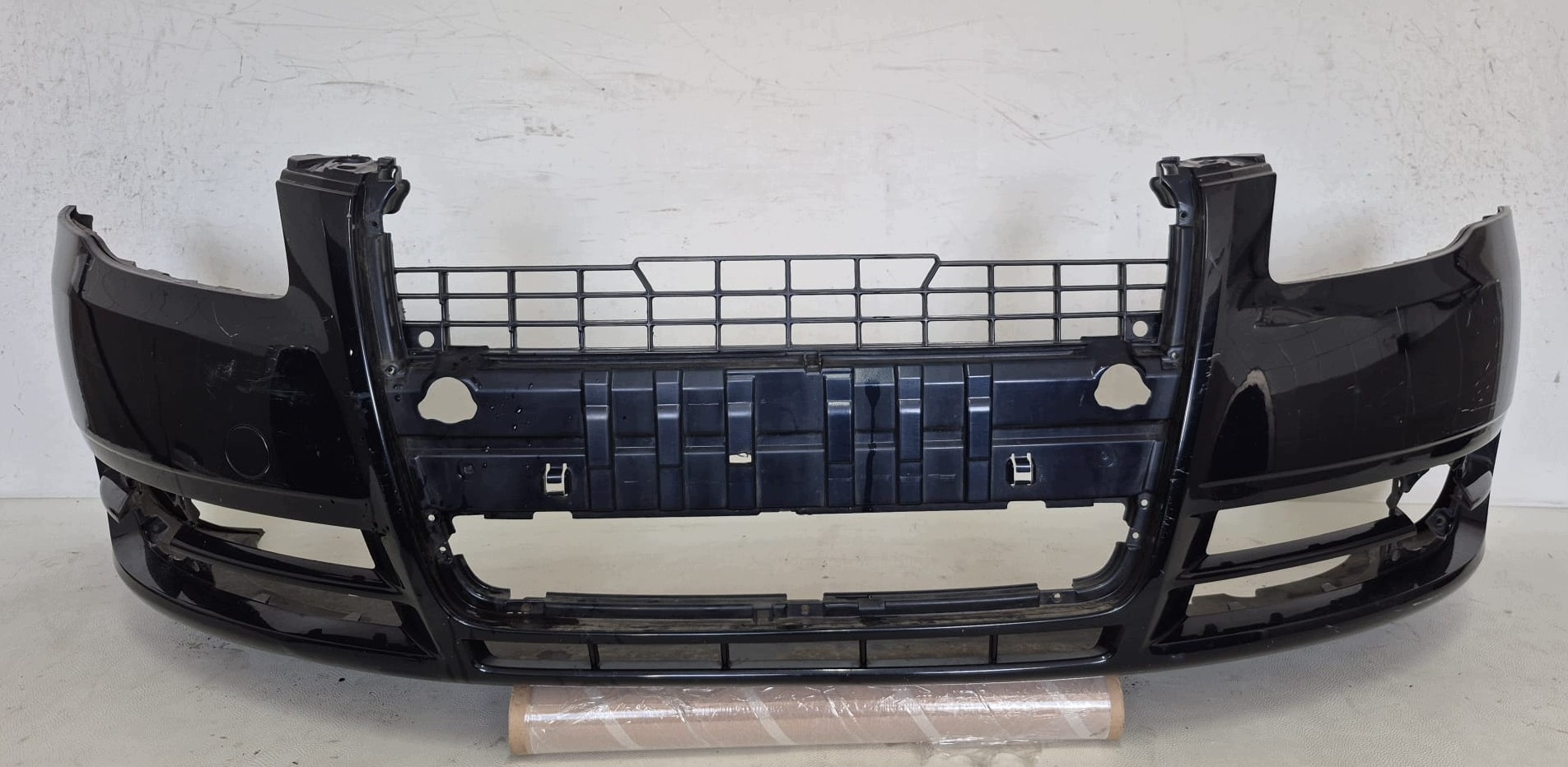 AUDI A4 B7 8E0 04- bumper front front 8E0807437AG