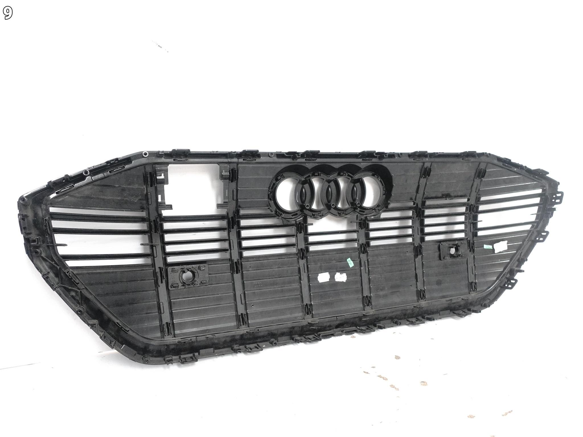 AUDI E-TRON ETRON 4KE S-LINE 18-22 grill grille front BLACK (RADAR PDC)