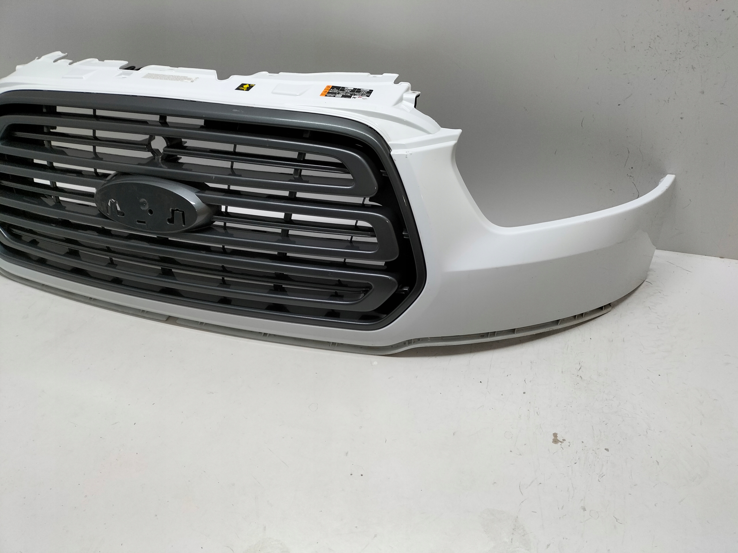 grille moulding grille support FORD TRANSIT MK8 14-18