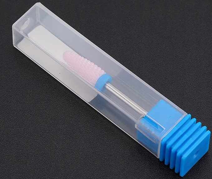 Frez Ceramiczny do Paznokci Stożek Hybryda Żel Akryl Średni M Kolor dominujący odcienie niebieskiego