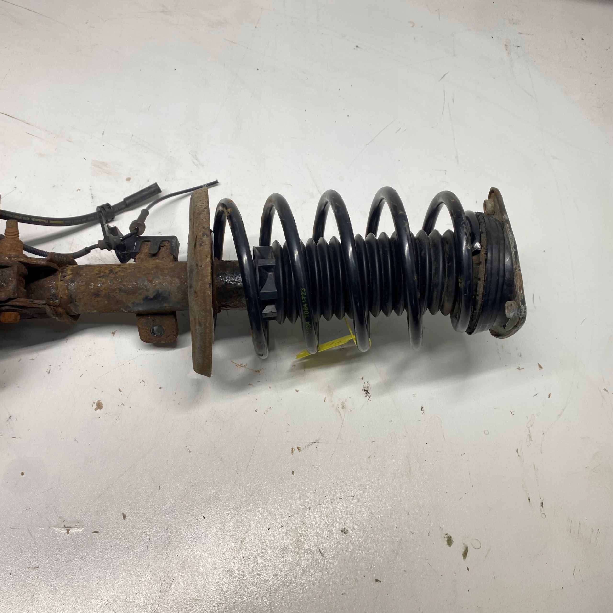 McPherson right front front swing PEUGEOT 308 II T9 13-20