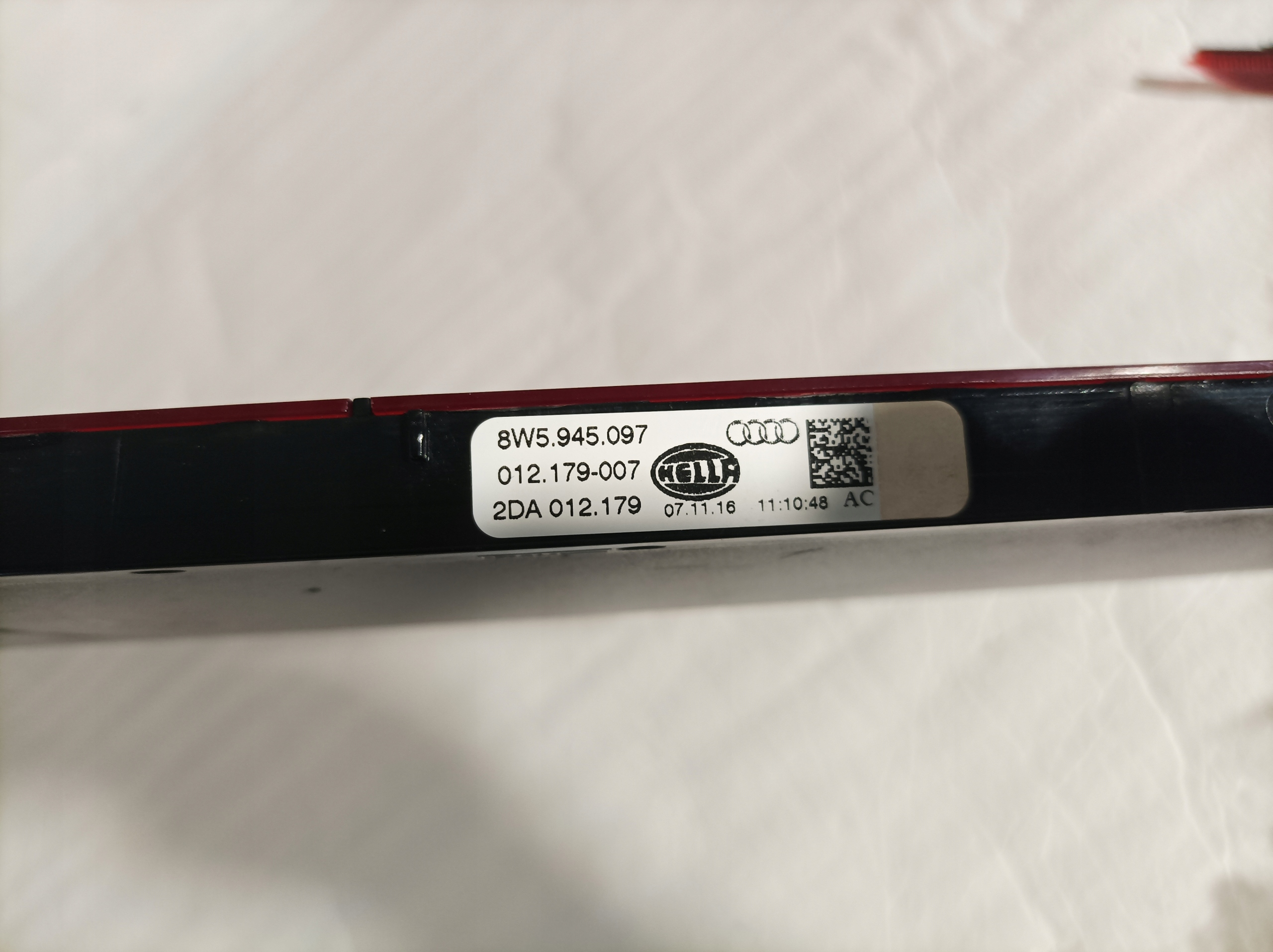 AUDI A4 B9 auxiliary light STOP 8W5945097