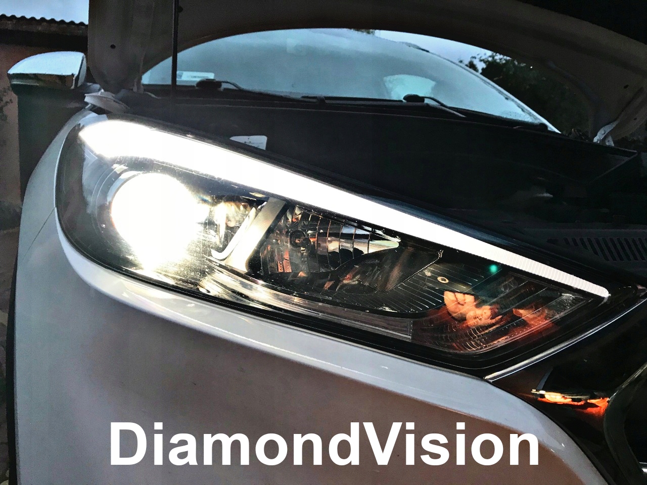 ŻARÓWKI PHILIPS H7 DIAMOND VISION BIAŁE 5000K 12V 55W XENON EFFECT KOMPLET Producent Philips