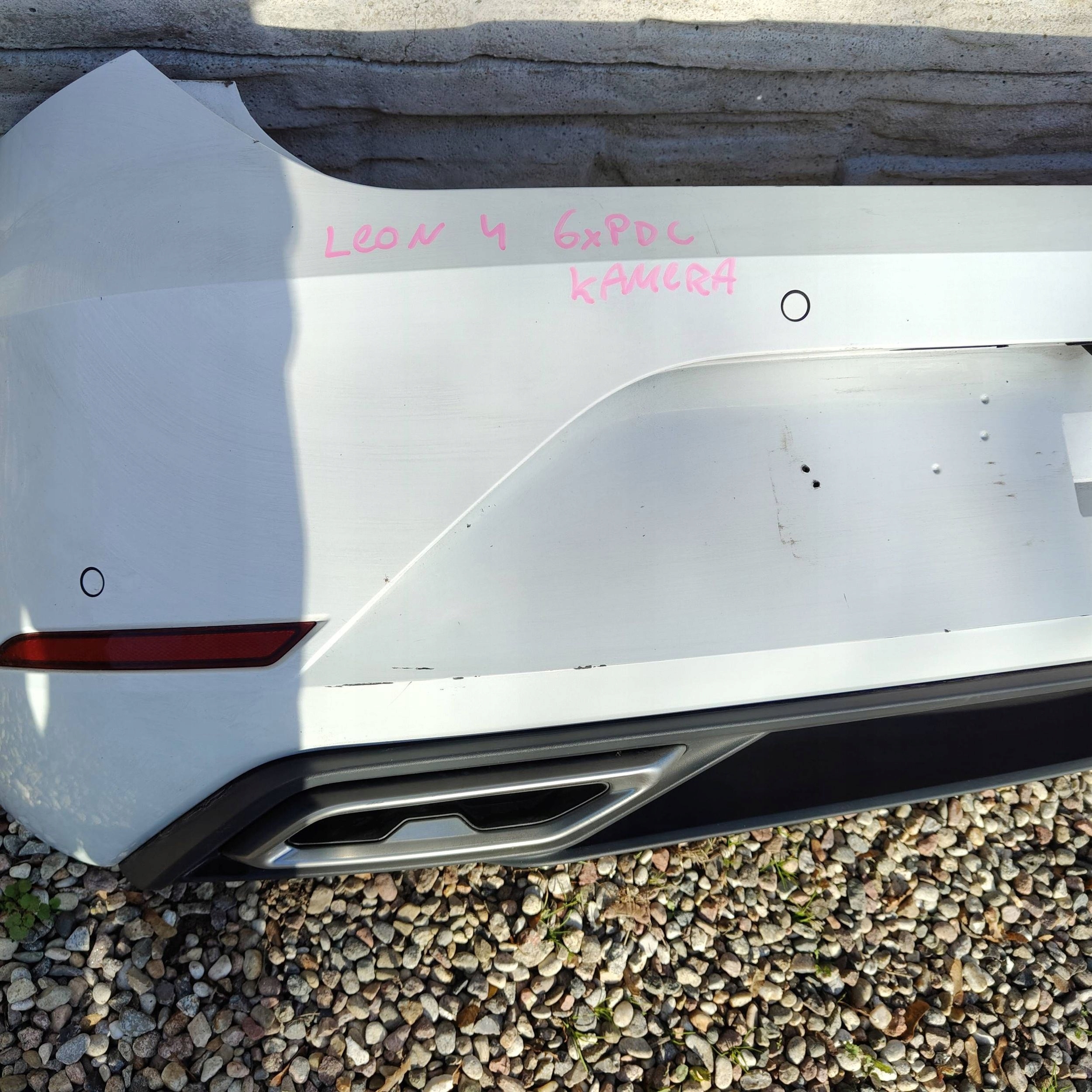 Stoßstange hinten heck Seat Leon IV 6xpdc kamera