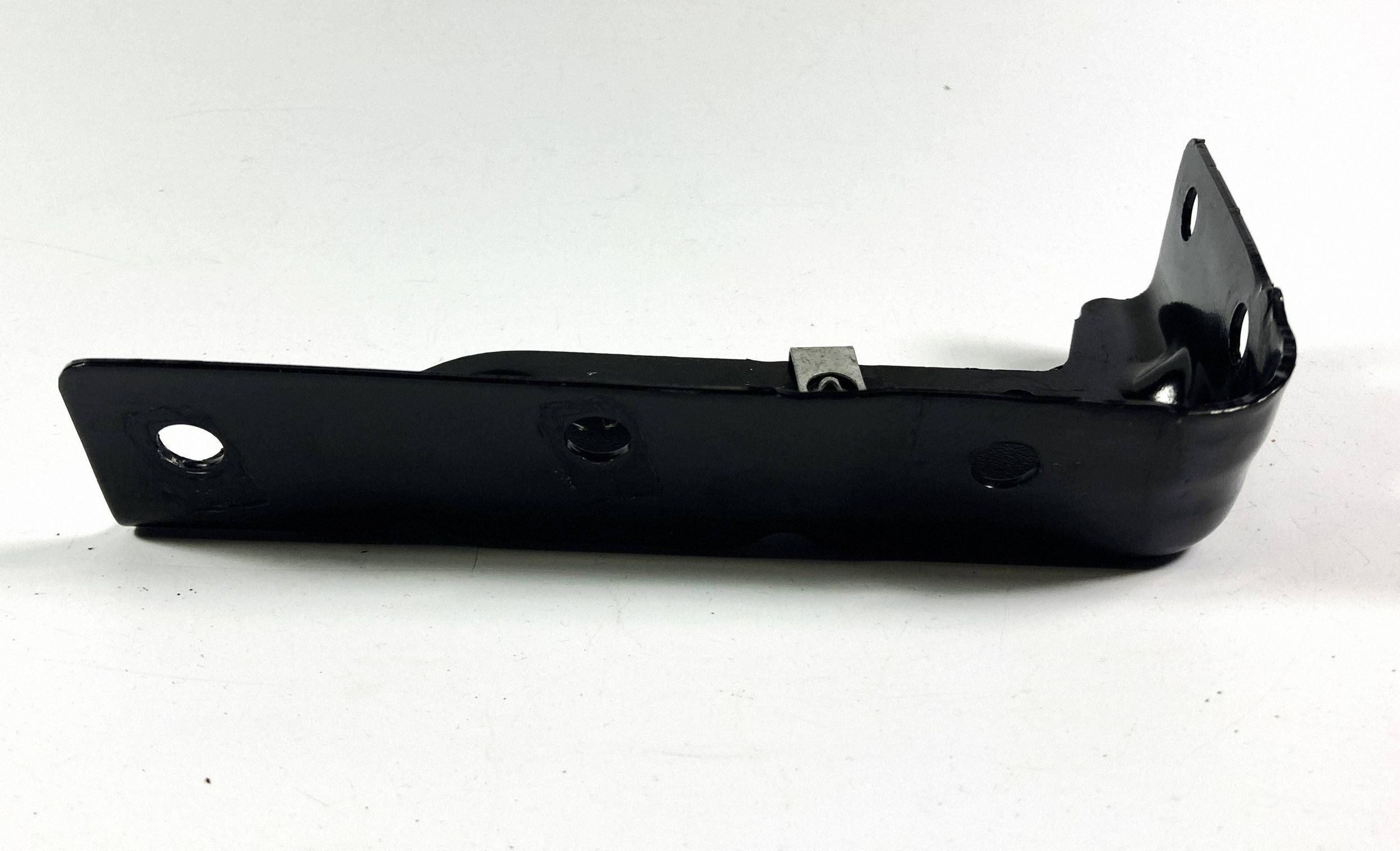 console siders of a bumper left RAM 1500 TRX 2019-2024