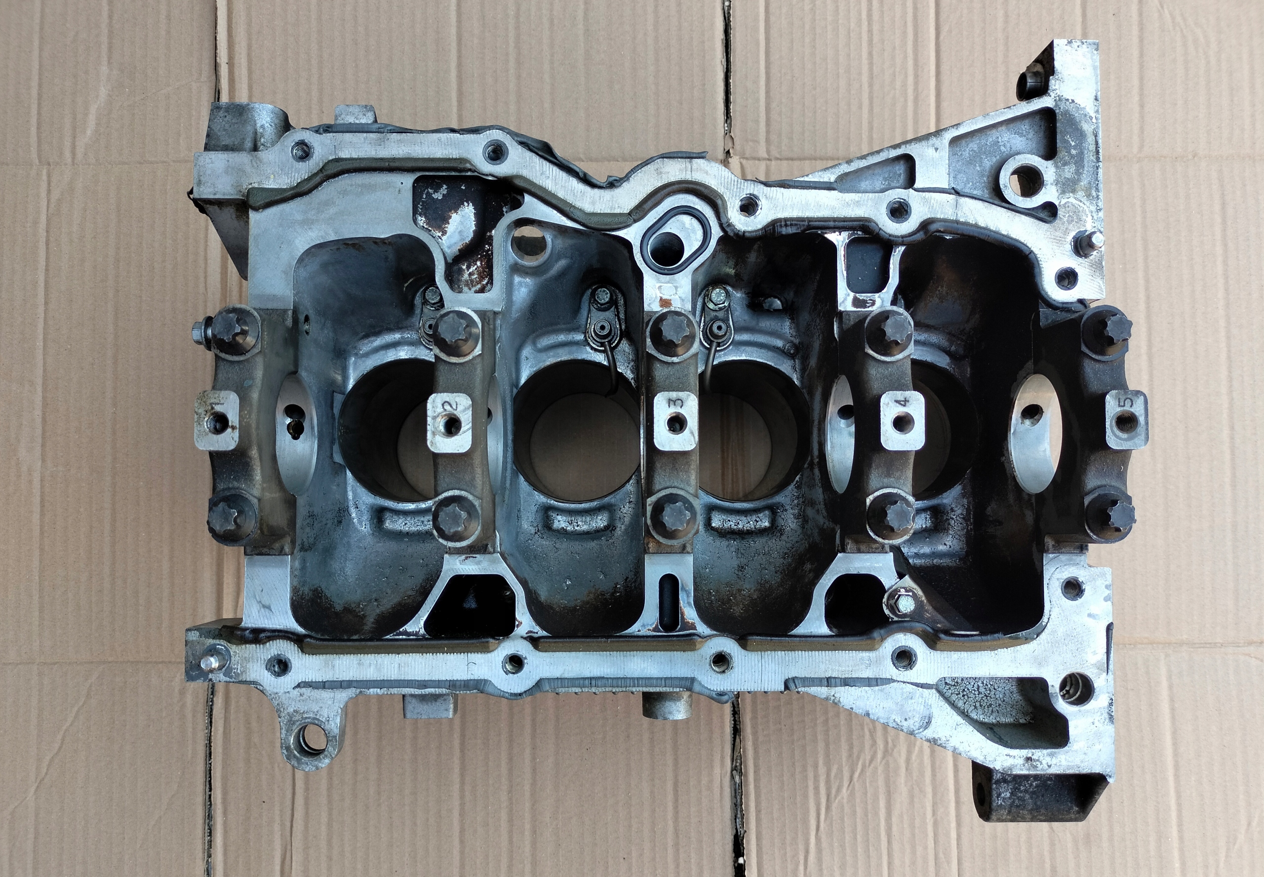 NISSAN RENAULT 1,2 DIG-T TCE HRA2 BLOK SILNIKA Typ samochodu Samochody osobowe