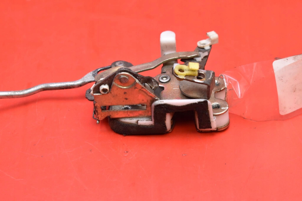lock door left front front EU DAEWOO MUSSO FJ LIFT 99-02