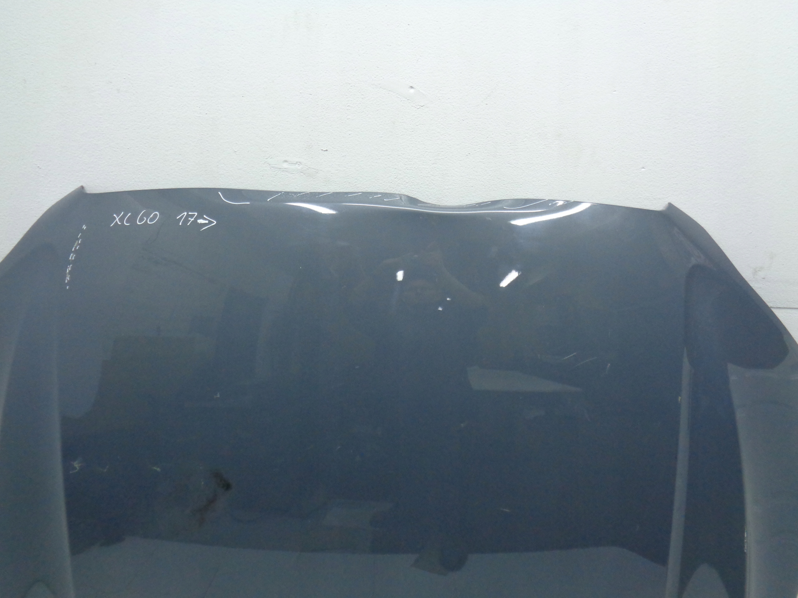 VOLVO XC60 II 2 COFANO 17R>